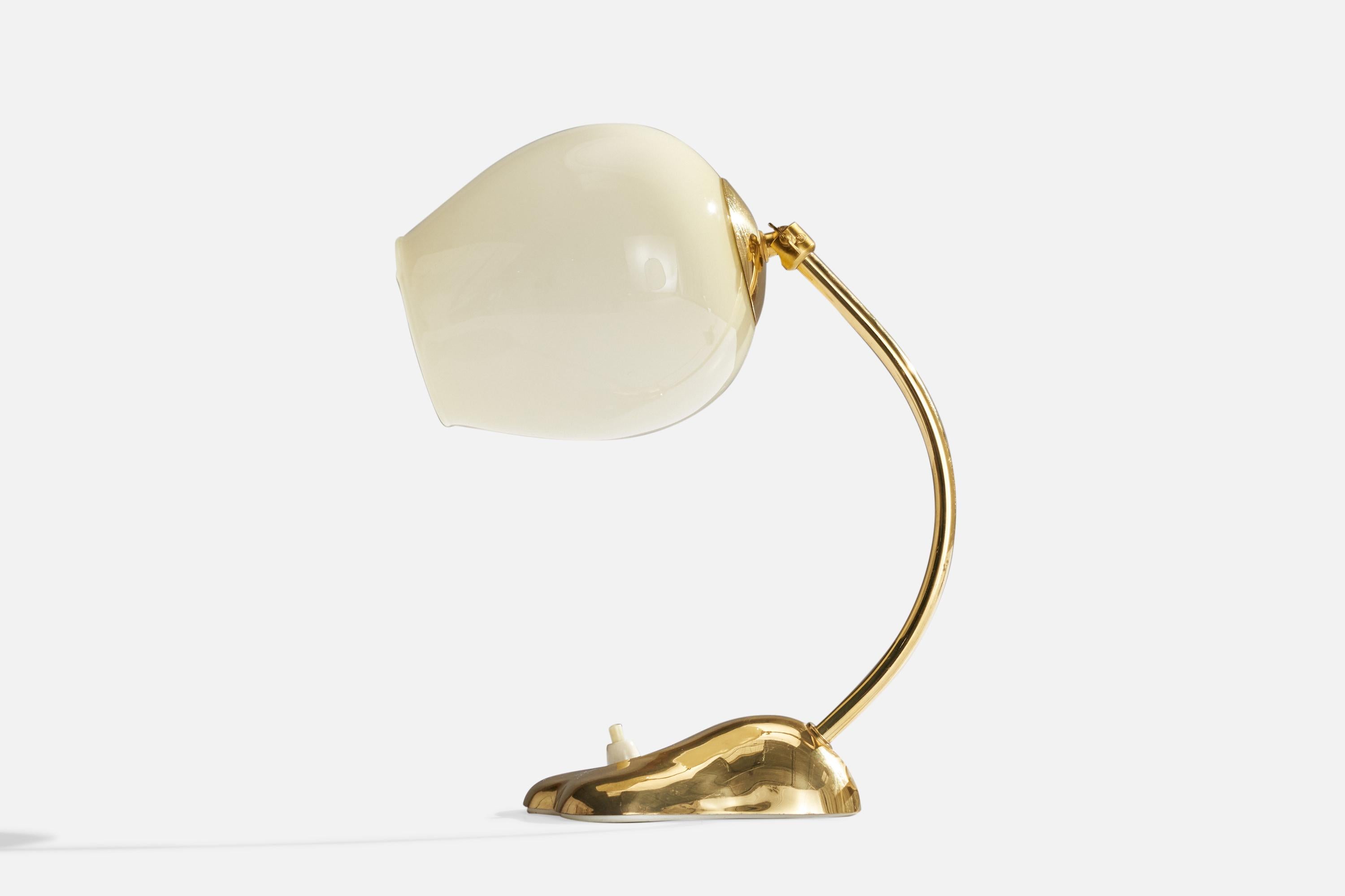 Scandinavian Modern Valinte OY, Table Lamp, Brass, Glass, Finland, 1950s For Sale