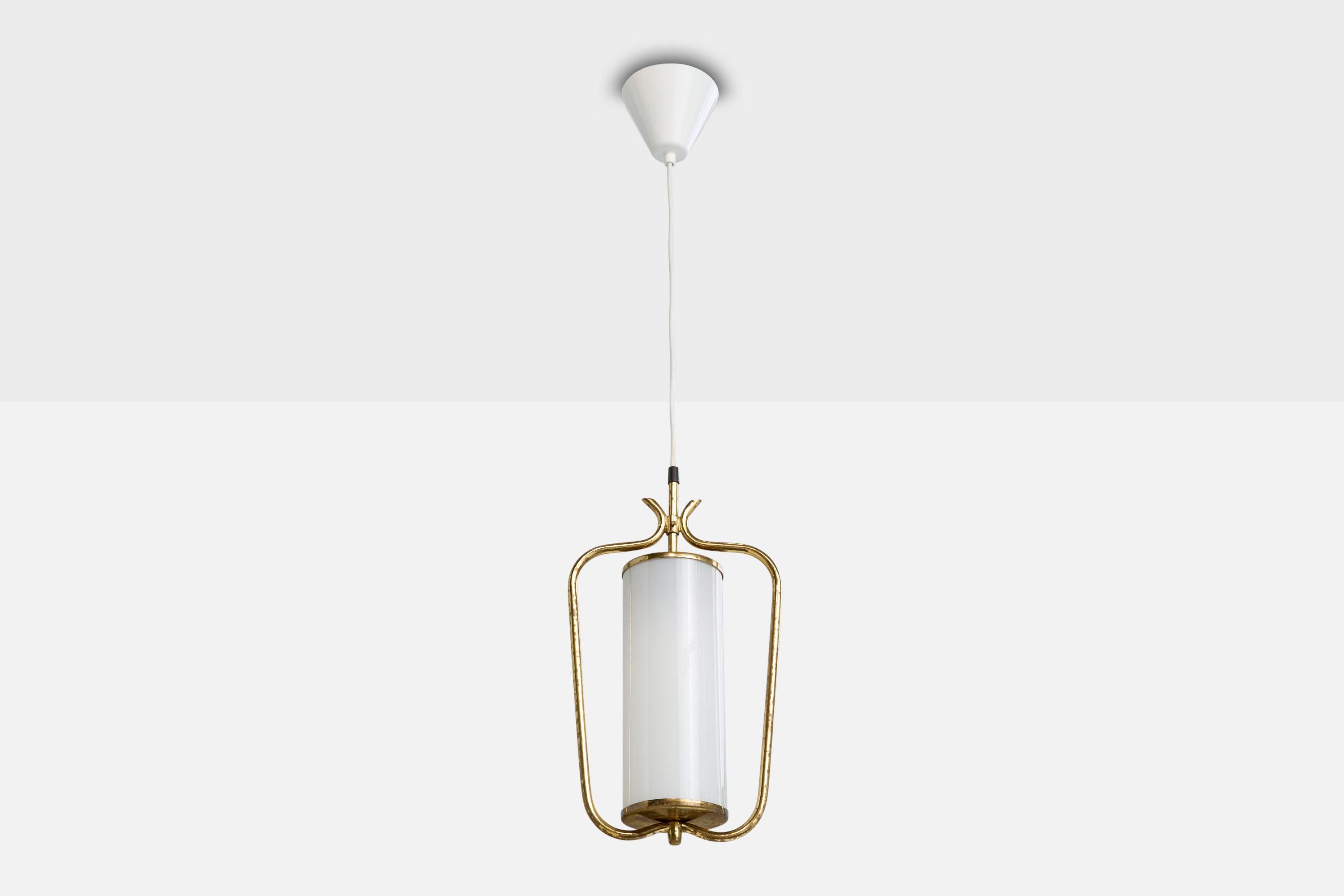A brass and white glass pendant light produced by Valinte, Finland, c. 1950s.

Overall Dimensions (inches): 36” H x 8.5 W x  4” D

Dimensions of Canopy: 3.75“ H x ” 4.25

Wire length: 21” H

Bulb Specifications: E-26  Bulbs

Number of Sockets: