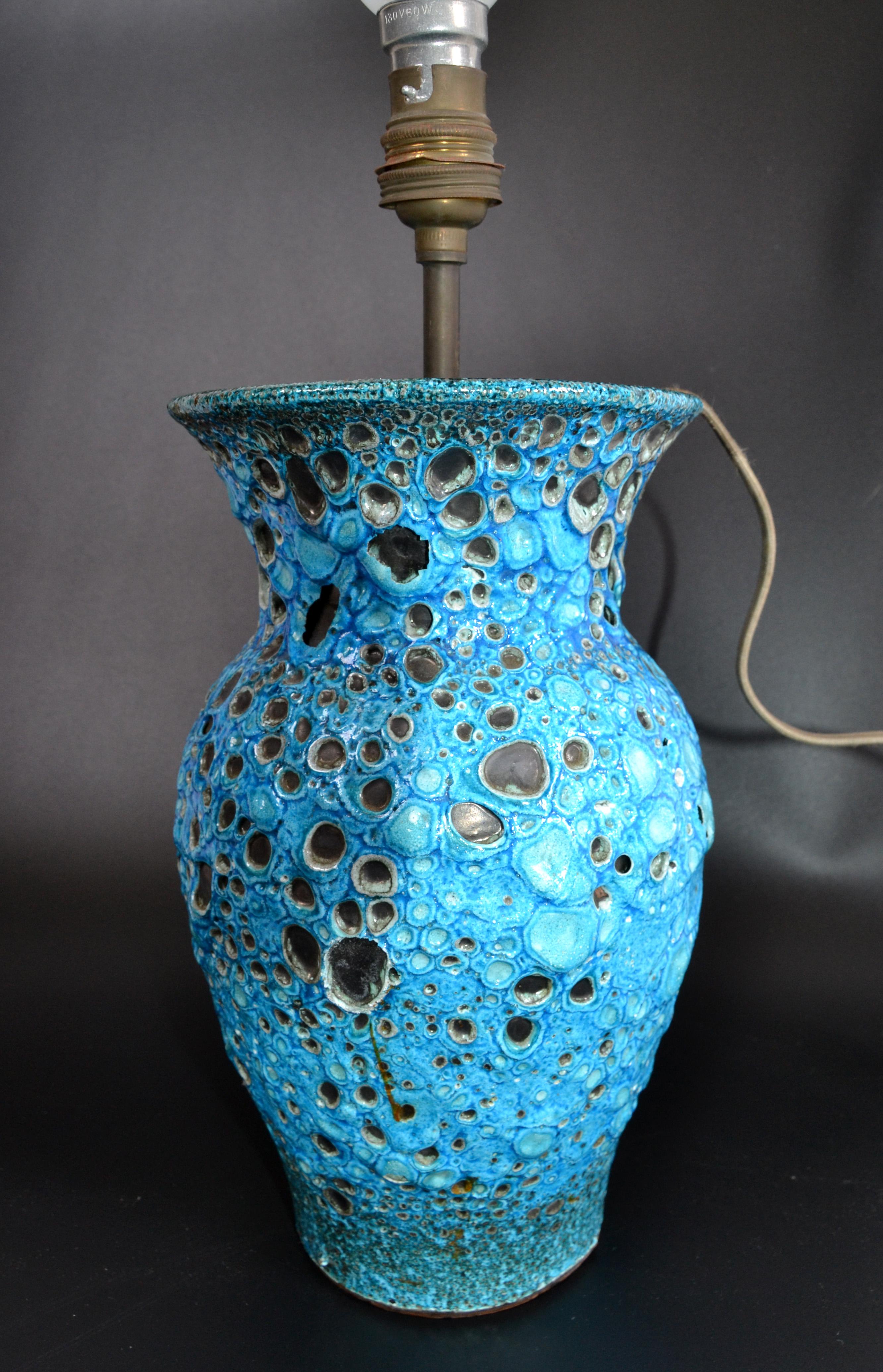 Vallaurice France Turquoise Glaze Ceramic Table Lamp Pottery Folk Art French In Good Condition For Sale In Miami, FL