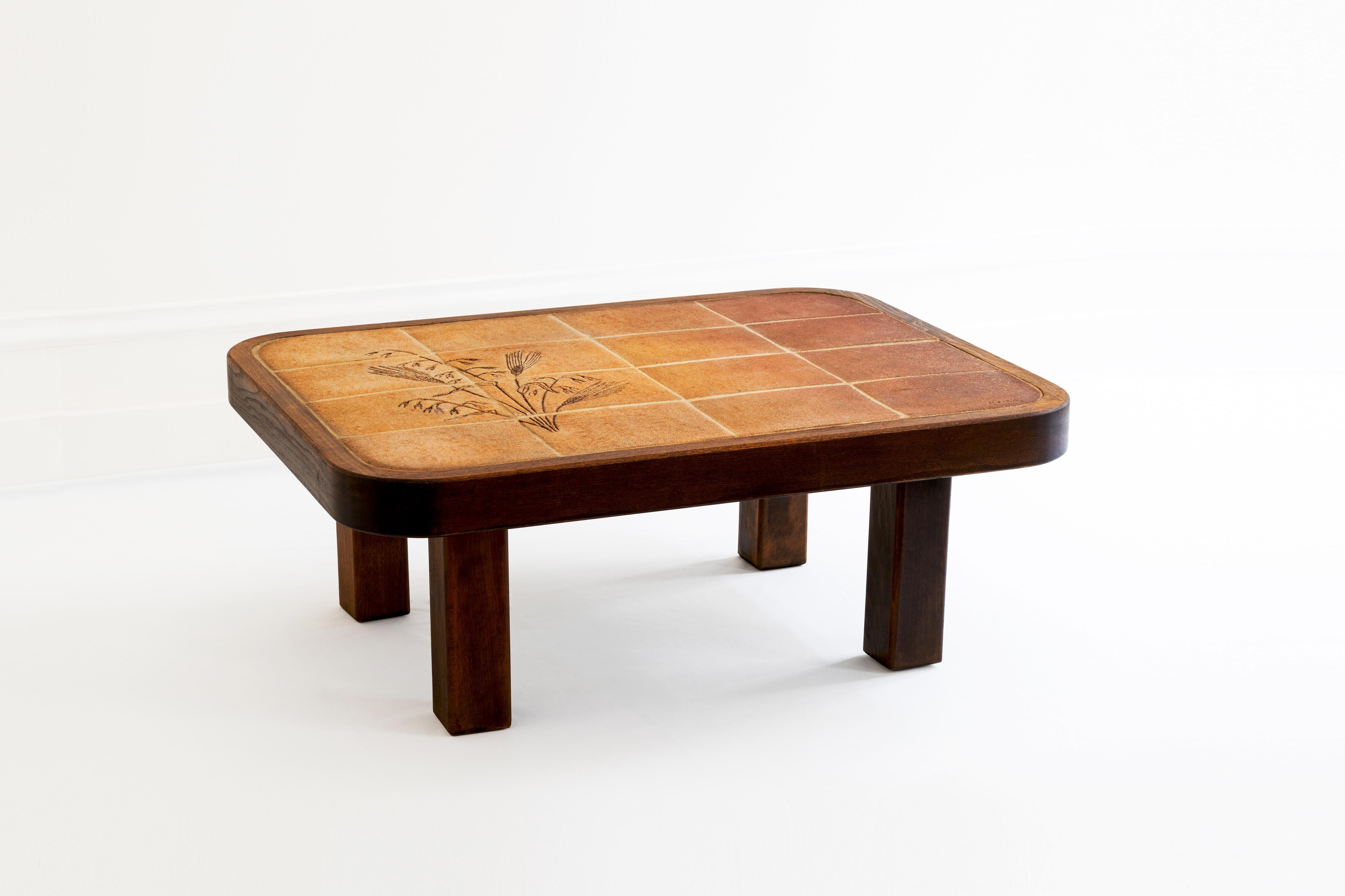Vallauris / Barrois - Table centrale en bois et céramique du 20e siècle français en vente 1
