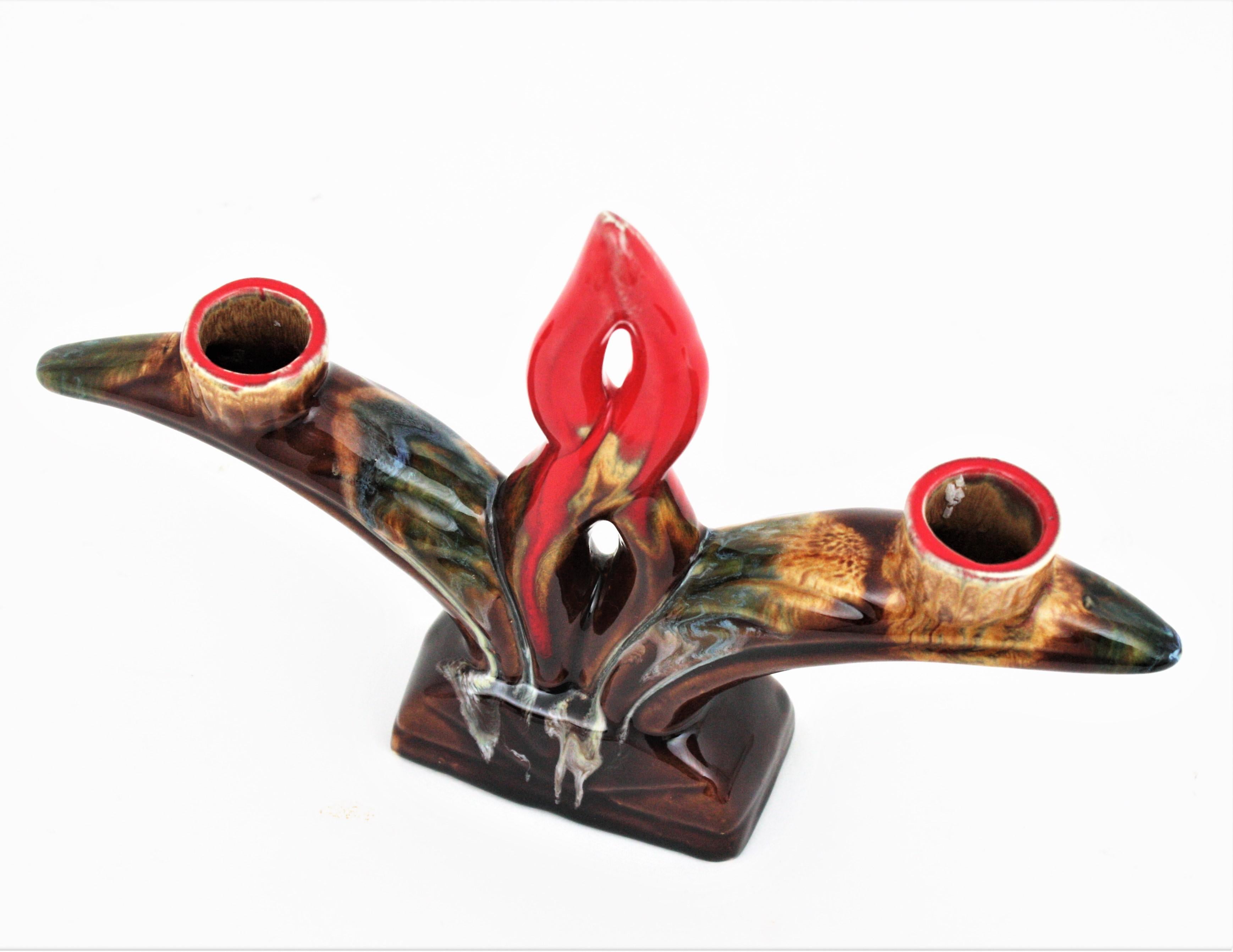 Portavelas/ Candelabro de cerámica mayólica Vallauris,  1960s siglo XX en venta
