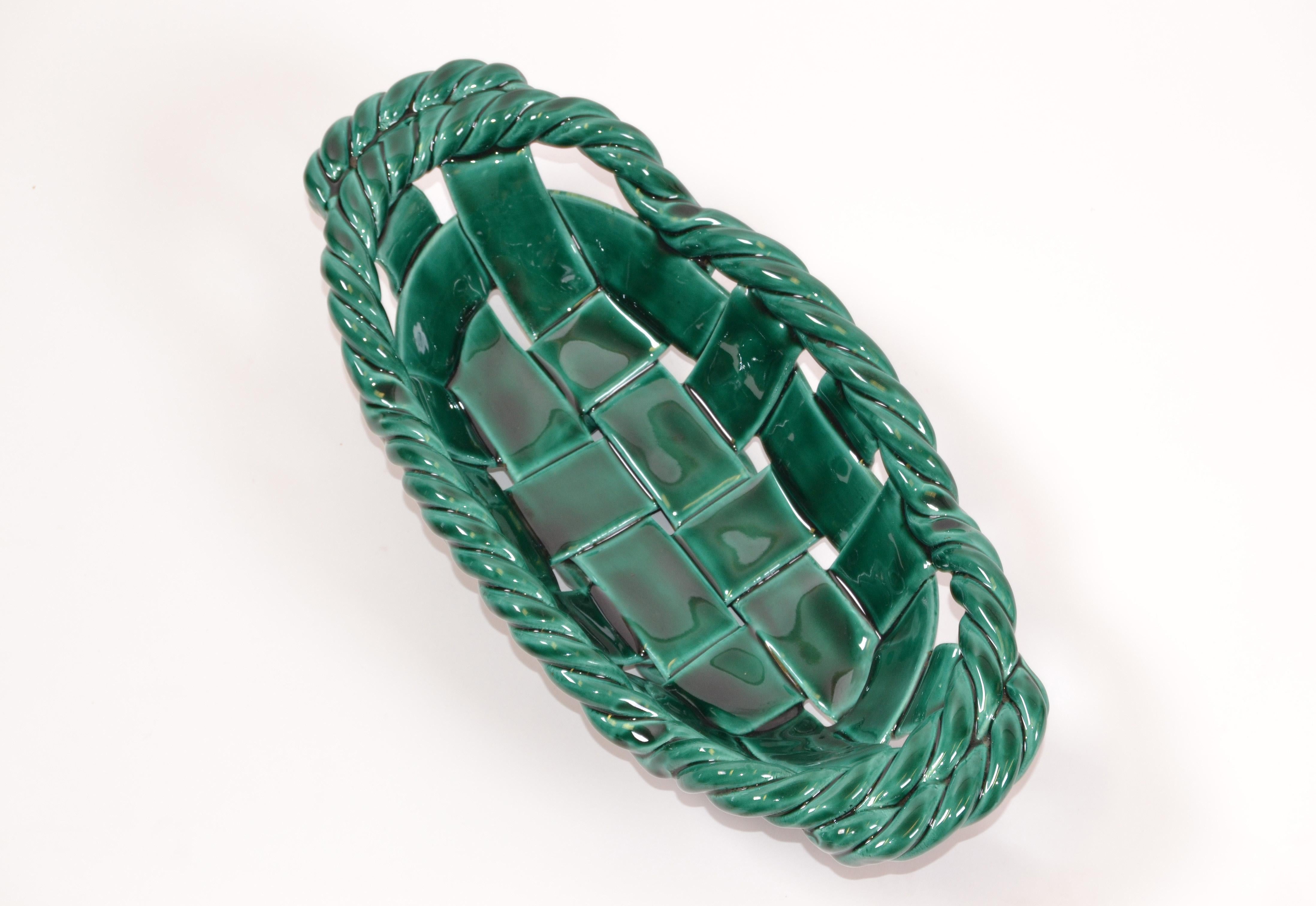 Mid-Century Modern Woven Ceramic, Pottery in Emerald Green from Vallauris (small village on the French Riviera).
Marked at the Base and dated A-62.
Beautiful as well as practical.