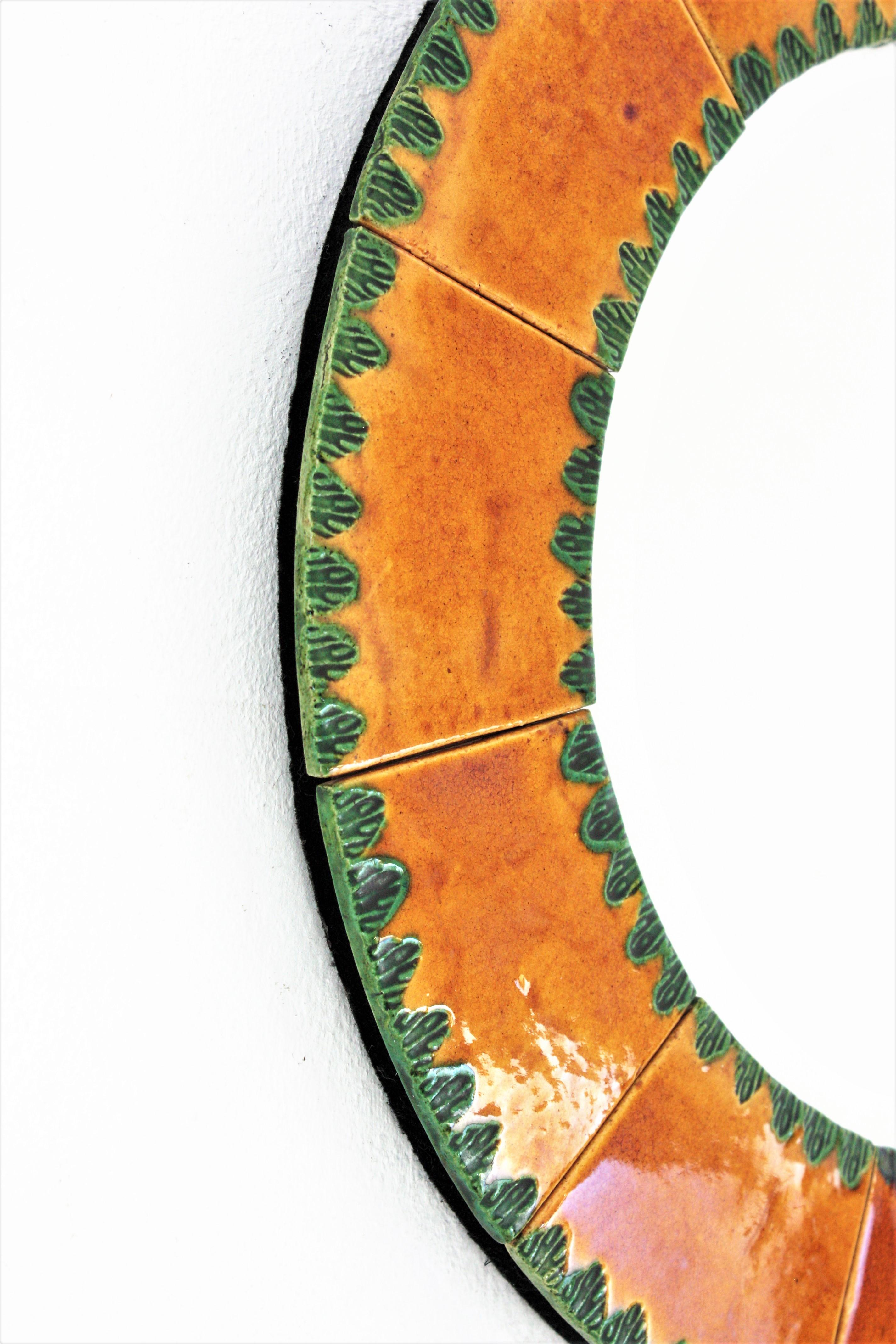 Vallauris François Lembo Style Ceramic Round Mirror in Orange and Green In Excellent Condition In Barcelona, ES