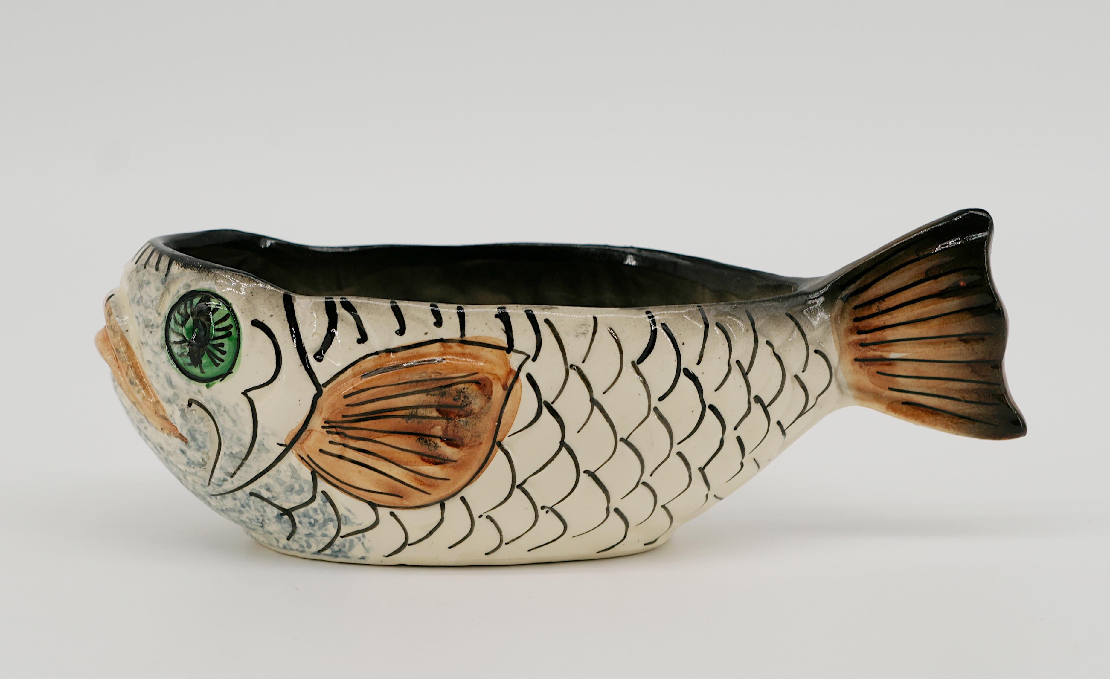 Service de table à poisson en céramique de VALLAURIS, vers 1970 en vente 7