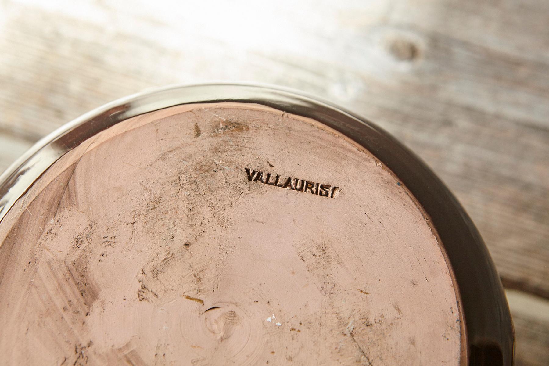 Cache-pot français émaillé avec poignées, Vallauris, années 1950-60 en vente 2