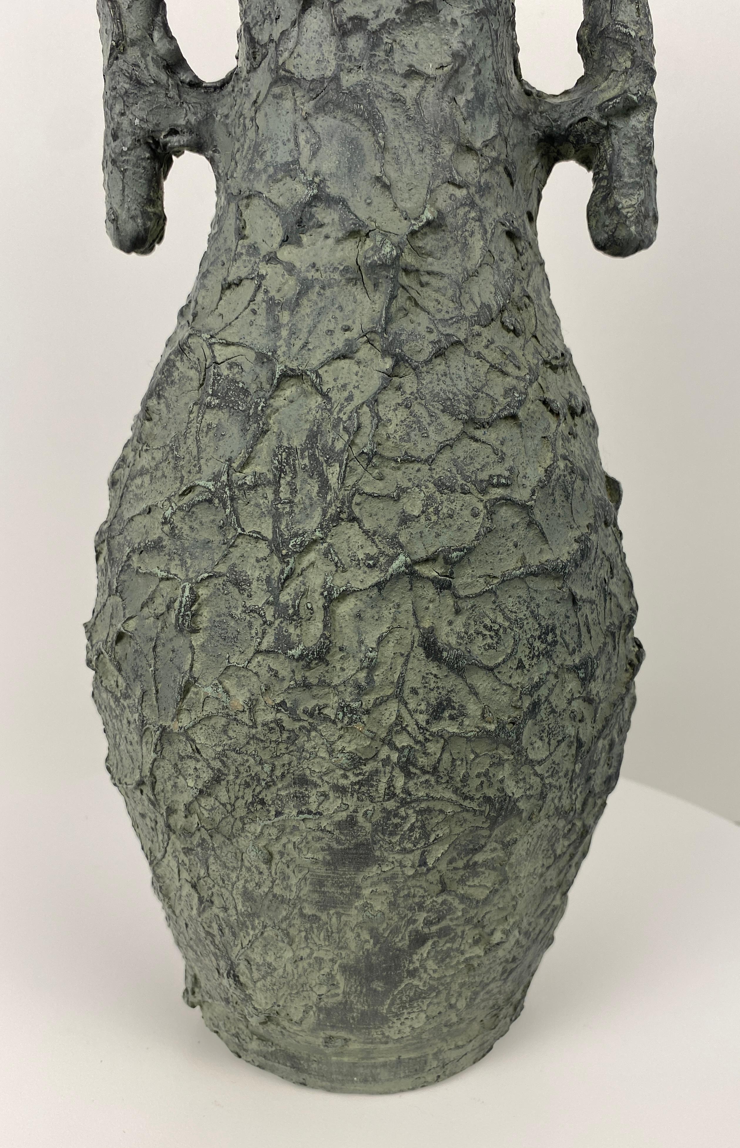 Français Vase en céramique émaillée Vallauris en vente