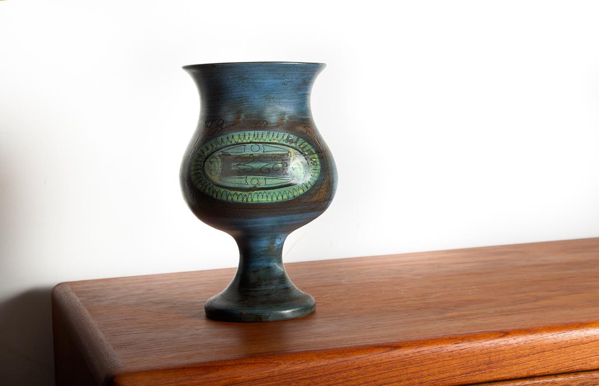 Vallauris, vaso modernista in ceramica smaltata blu e verde di Jean De Lespinasse in vendita 3