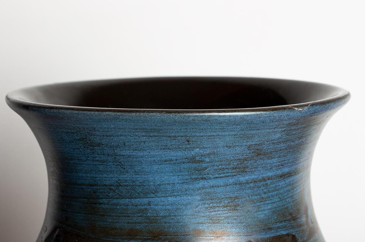 Vallauris, vaso modernista in ceramica smaltata blu e verde di Jean De Lespinasse In condizioni ottime in vendita a JOINVILLE-LE-PONT, FR