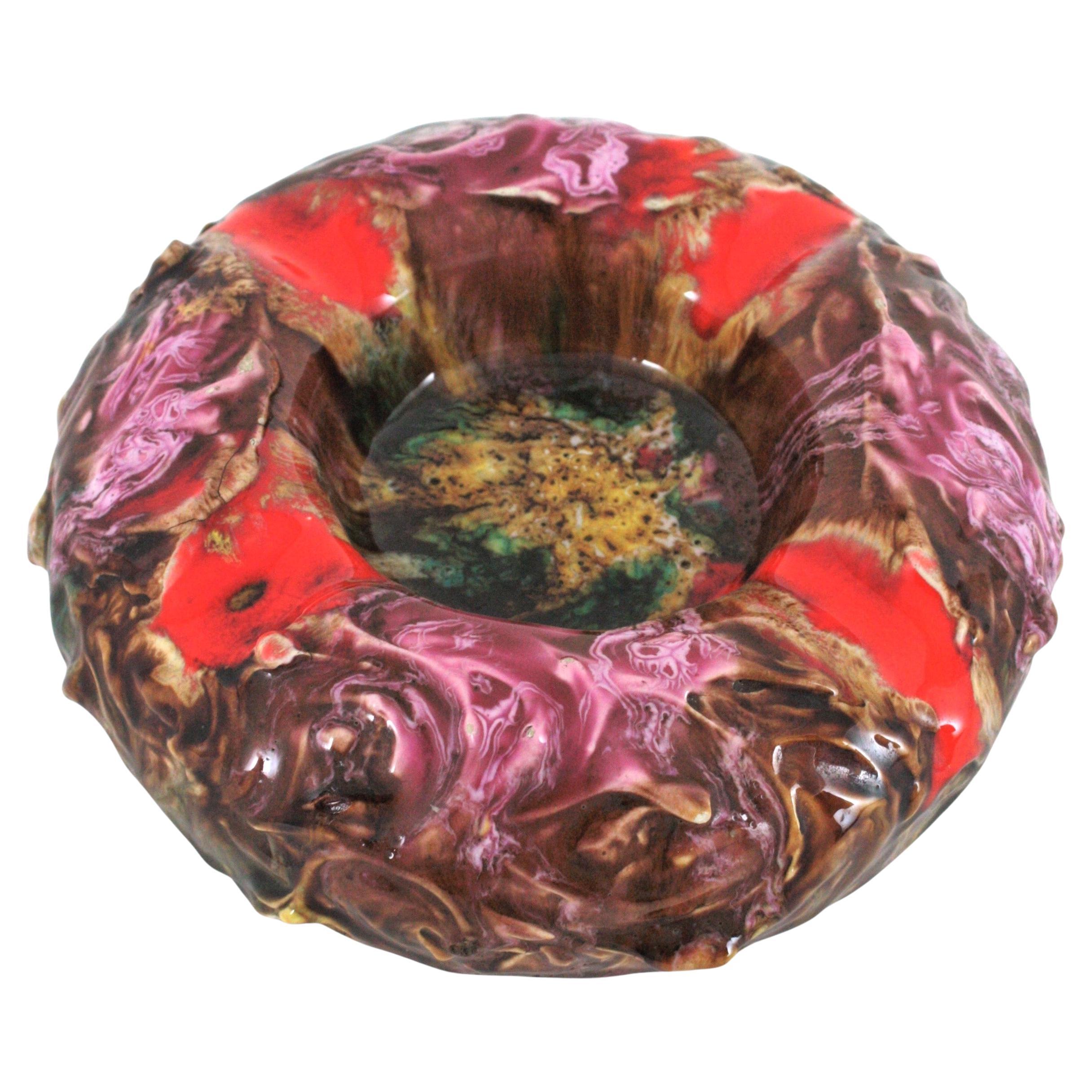 Vallauris Multicolor Keramik Fett Lava Runde Schale oder Aschenbecher im Angebot