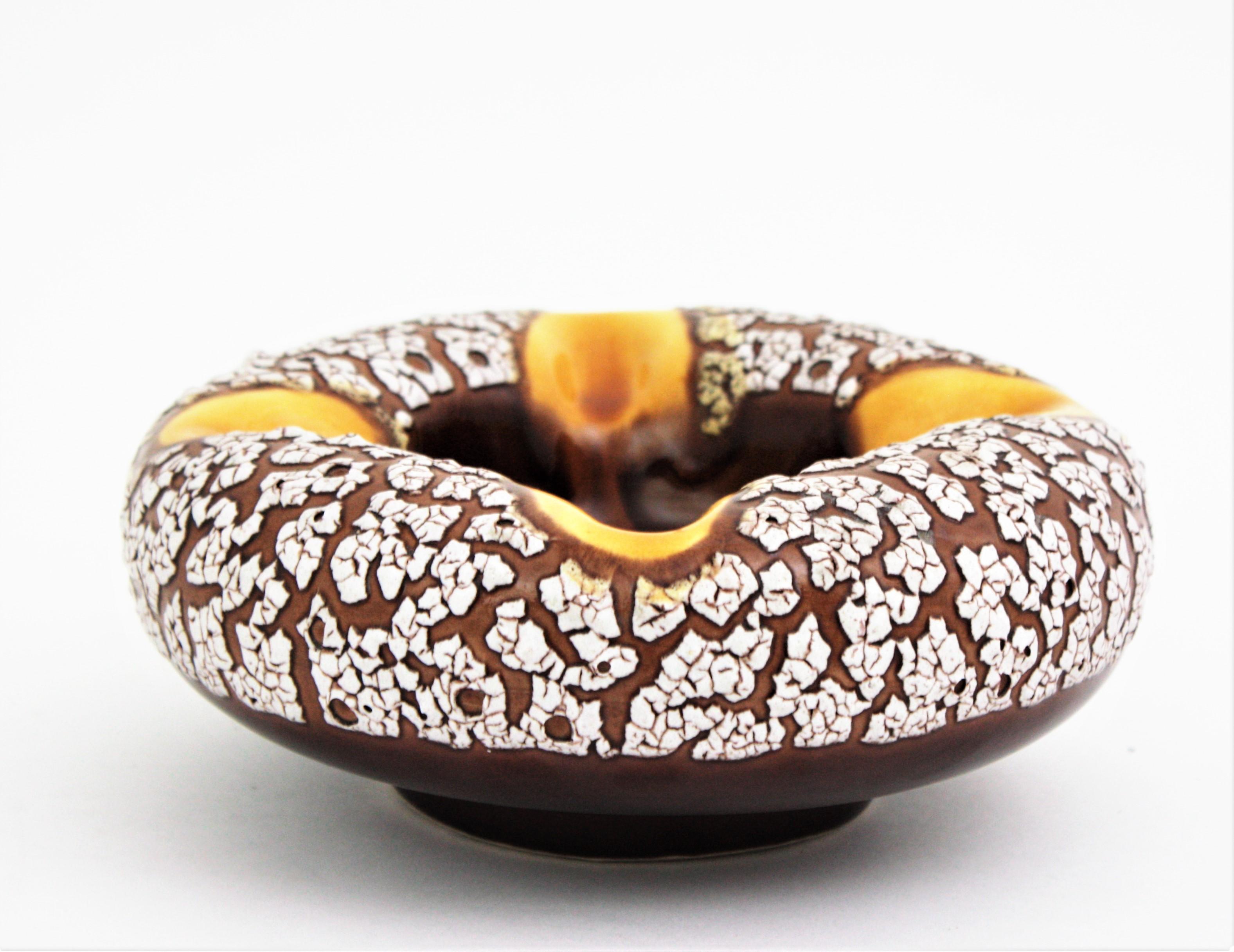Hand-Crafted Vallauris Yellow White Brown Ceramic Fat Lava Round Ashtray / Bowl, 1950s For Sale