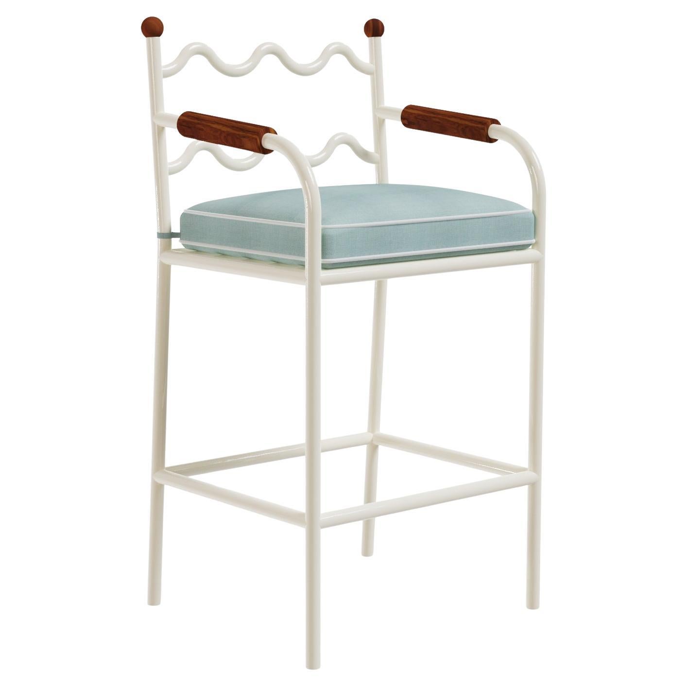 Sedia da bar per esterni Valldemossa in metallo laccato con dettagli in Wood Iroko