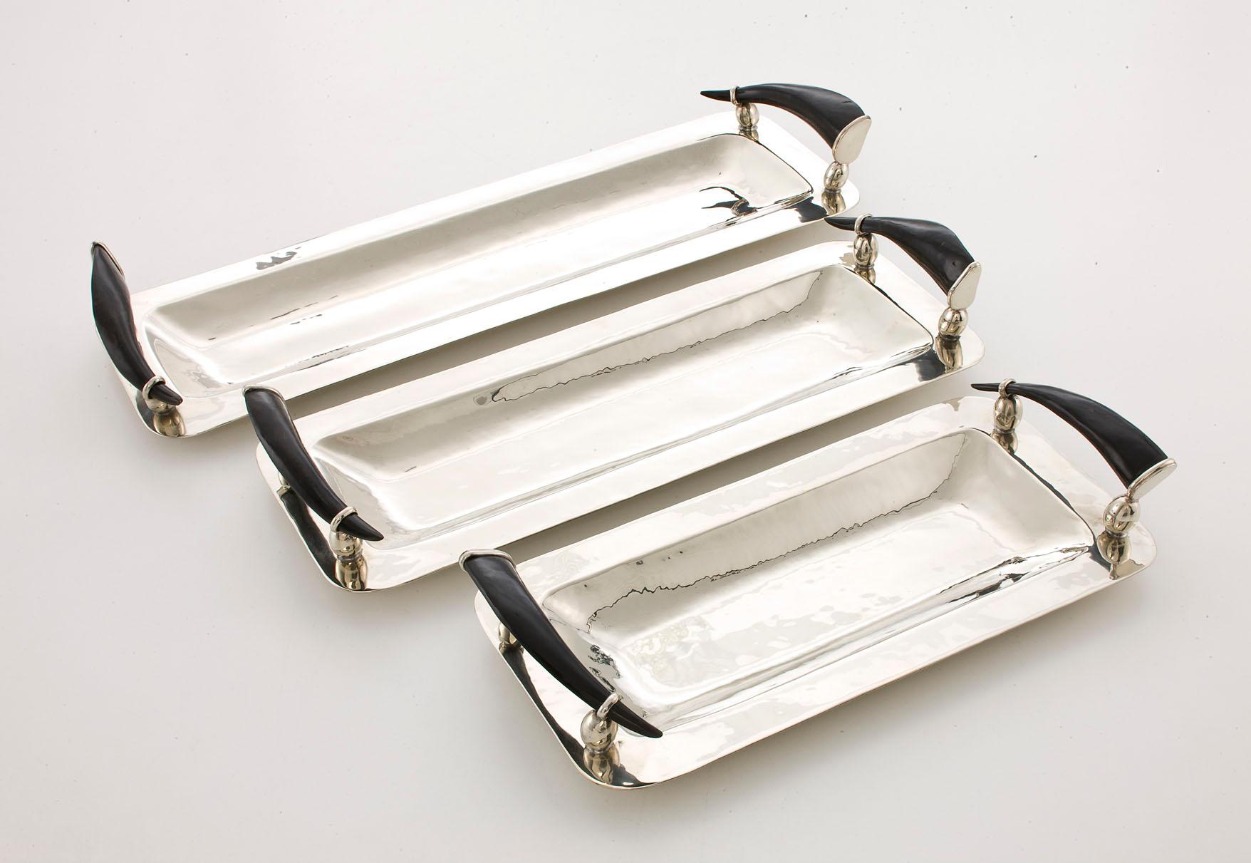 Bandeja rectangular grande Valle Bandeja de alpaca y cuerno de plata Sudamericano en venta