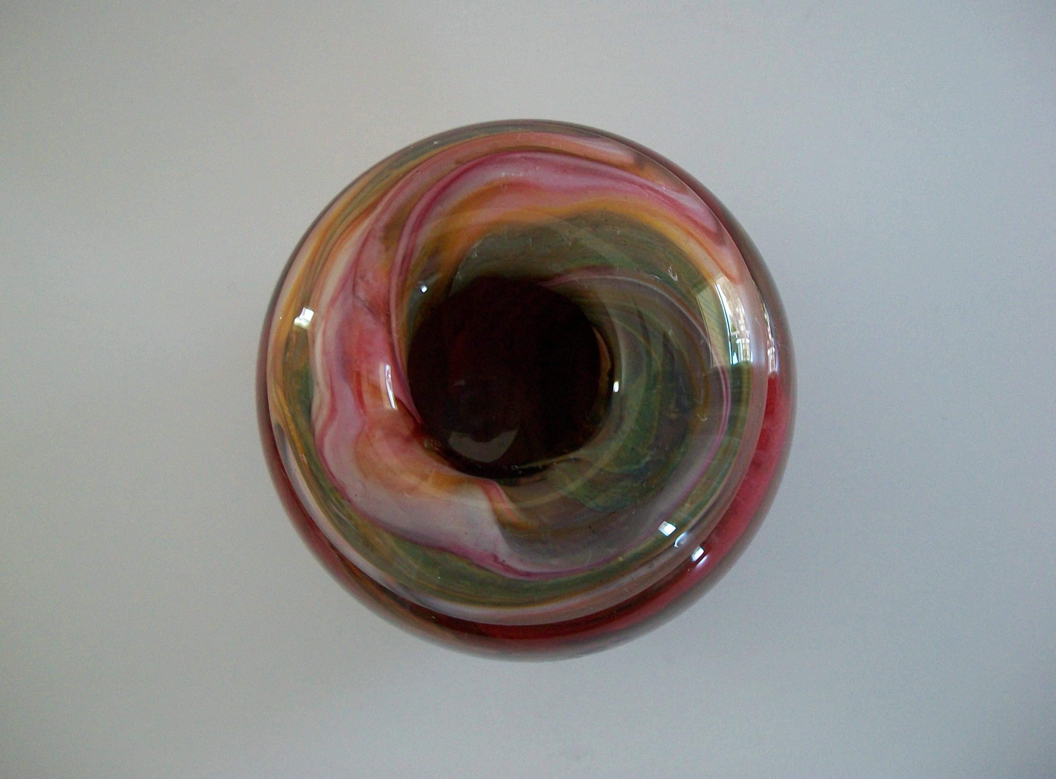VALLETTA GLASS - Marmorierter Briefbeschwerer Vase/Kerzenhalter - Malta - CIRCA 2000 (Handgefertigt) im Angebot