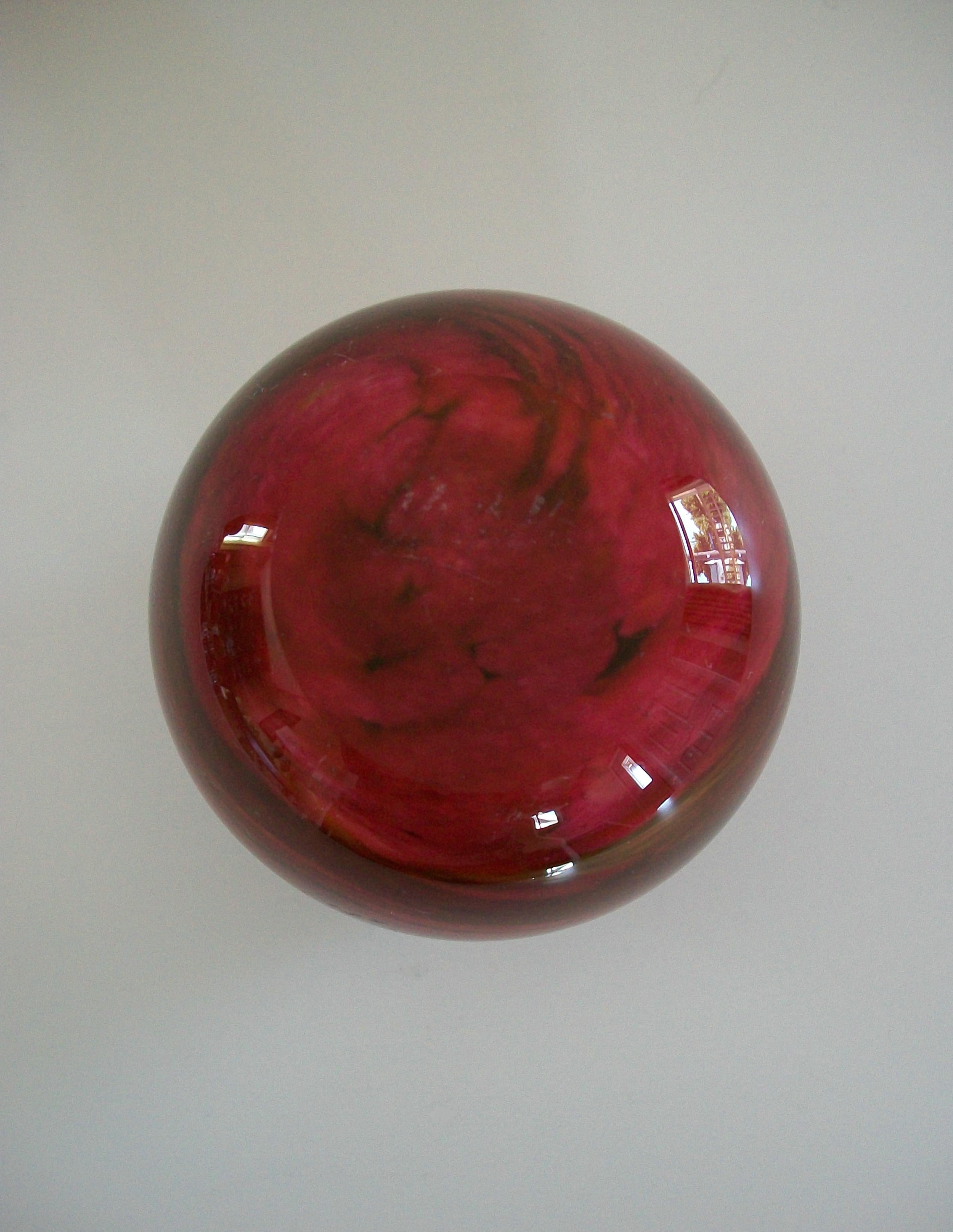 VALLETTA GLASS - Marmorierter Briefbeschwerer Vase/Kerzenhalter - Malta - CIRCA 2000 (21. Jahrhundert und zeitgenössisch) im Angebot