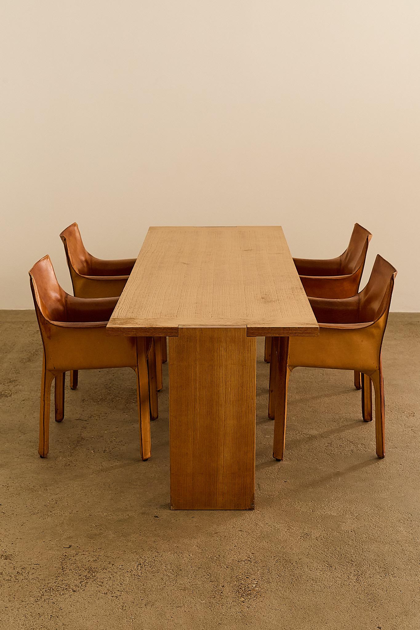 Valmarana Esstisch von Carlo Scarpa für Simon Gavina (Ende des 20. Jahrhunderts) im Angebot