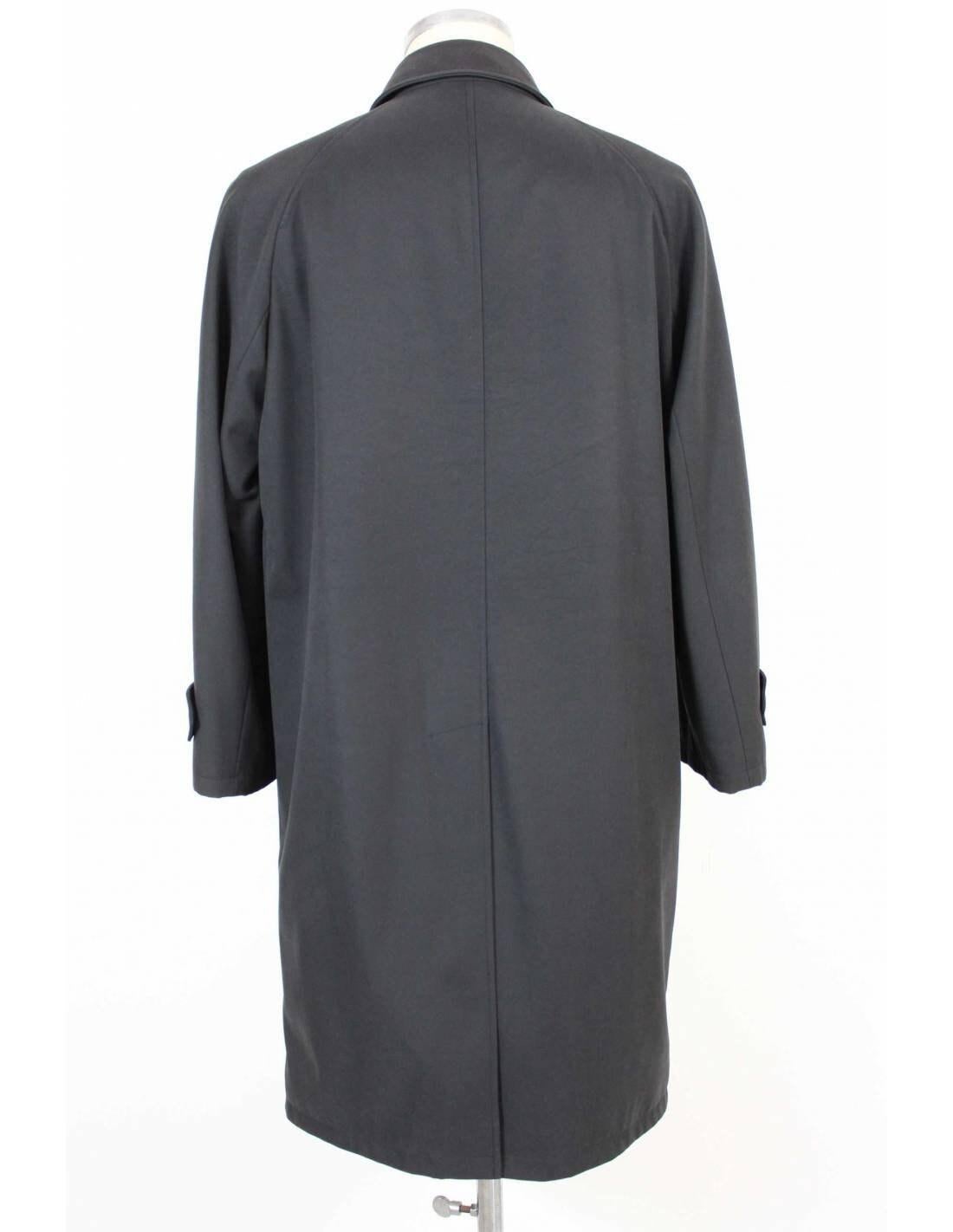 Valstar Milano men's coat 2000s. Waterproof classic, color gray dark. Wool interior with chest pockets. Made in italy. Excellent vintage condition.

Size: 48 It 38 Us 38 Uk

Shoulder: 48cm 
 Chest / Chest: 58 cm 
 Sleeve: 60 cm 
 Length: 100 cm