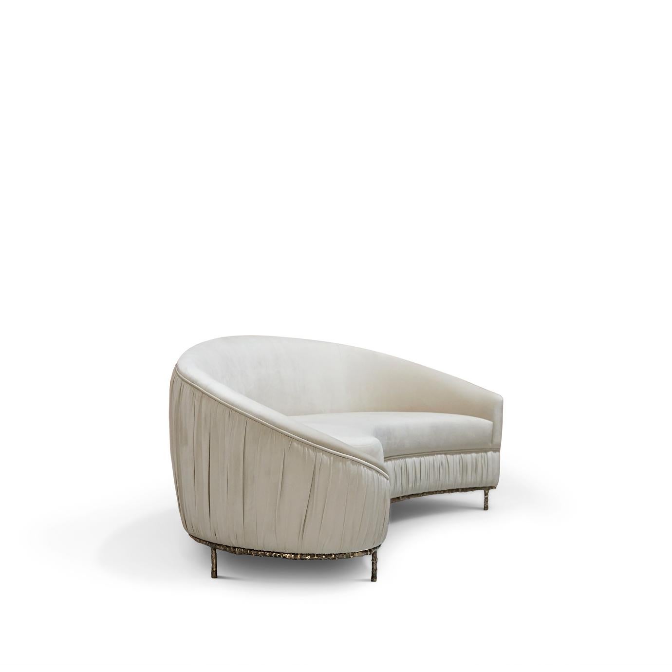 Portoghese Divano Vamp con base in metallo - In magazzino in vendita