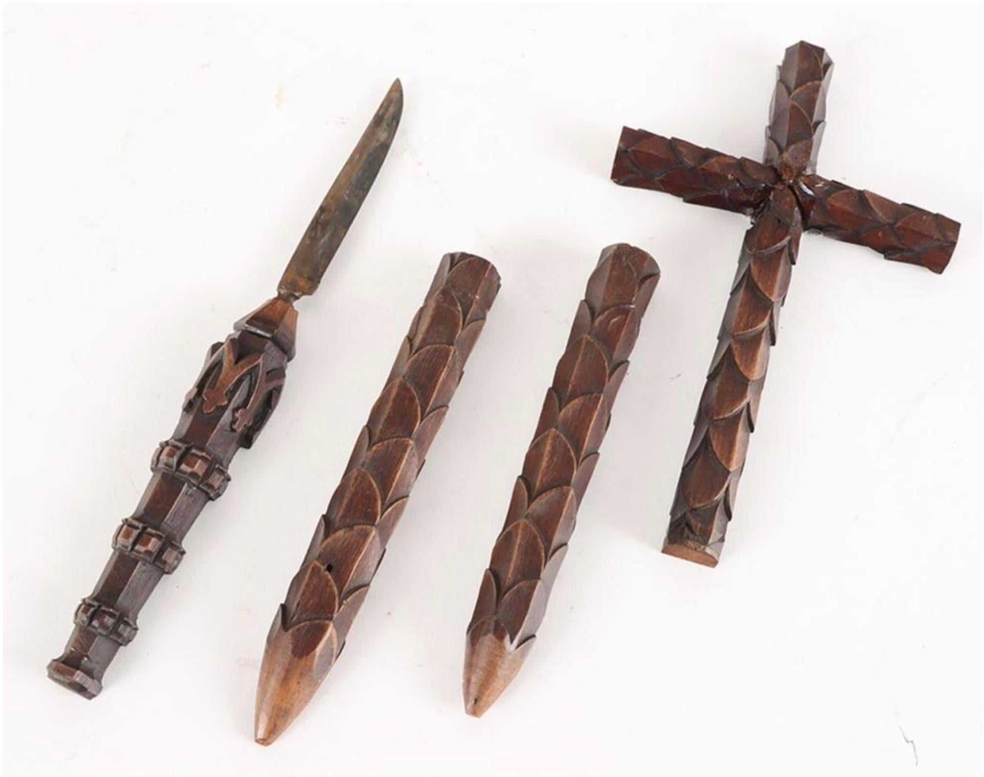 antique vampire hunting kit
