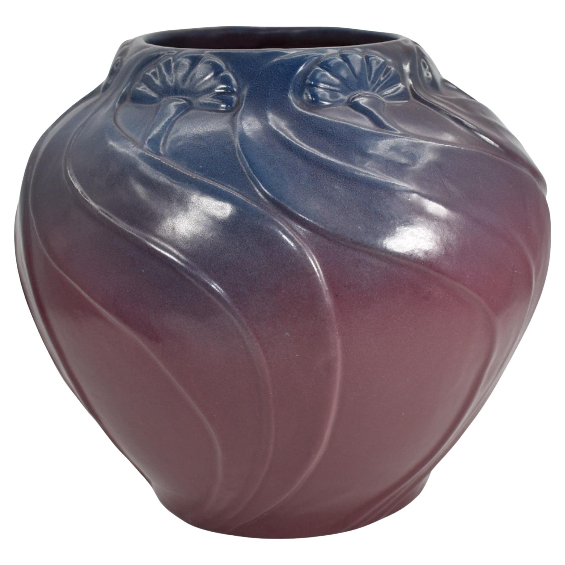 Van Briggle 1915 Vintage Arts And Craft Pottery Mulberry Ceramic Vase 767 en vente