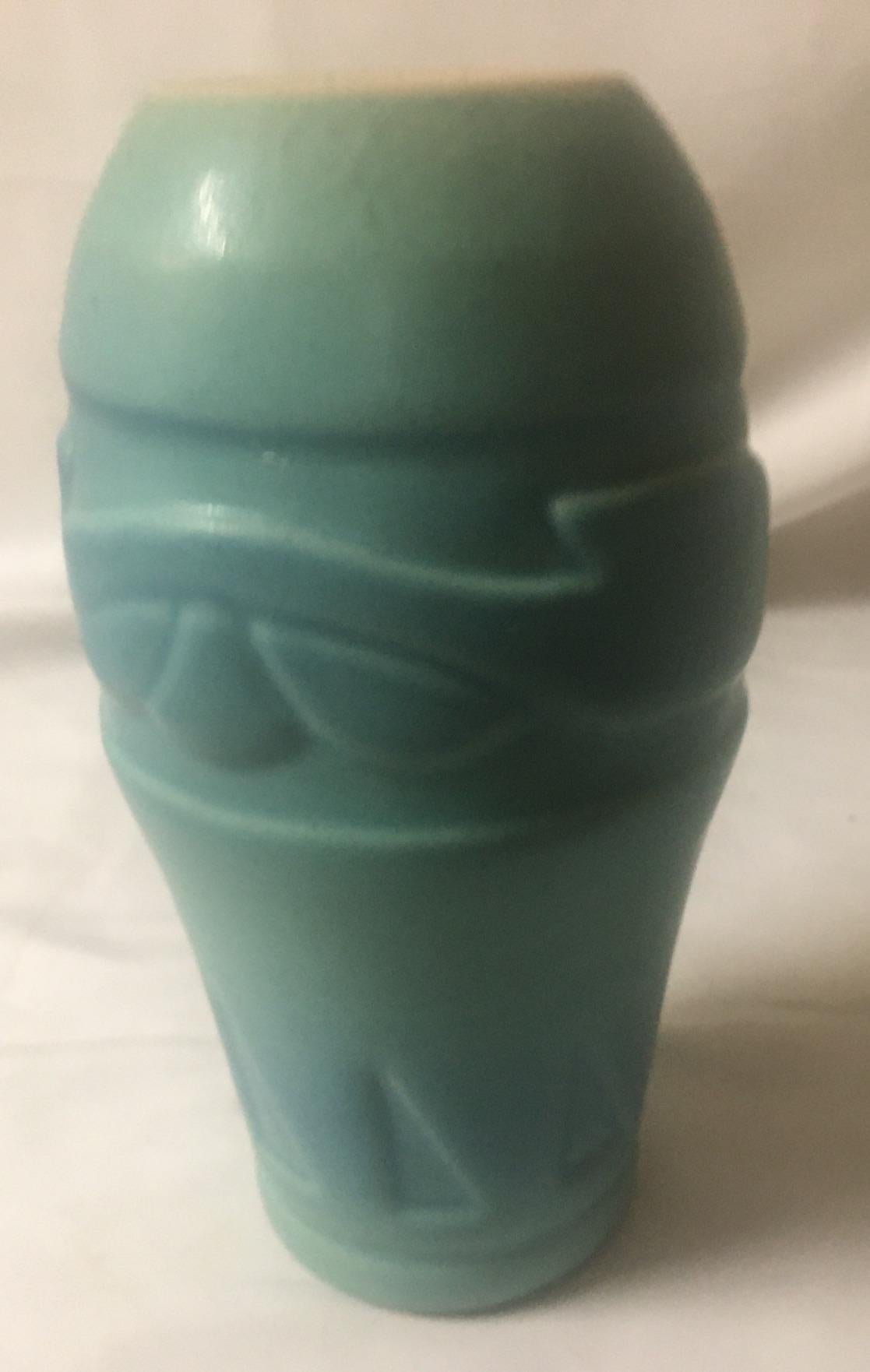 Van Briggle American Art Pottery Vase 20thc For Sale 2