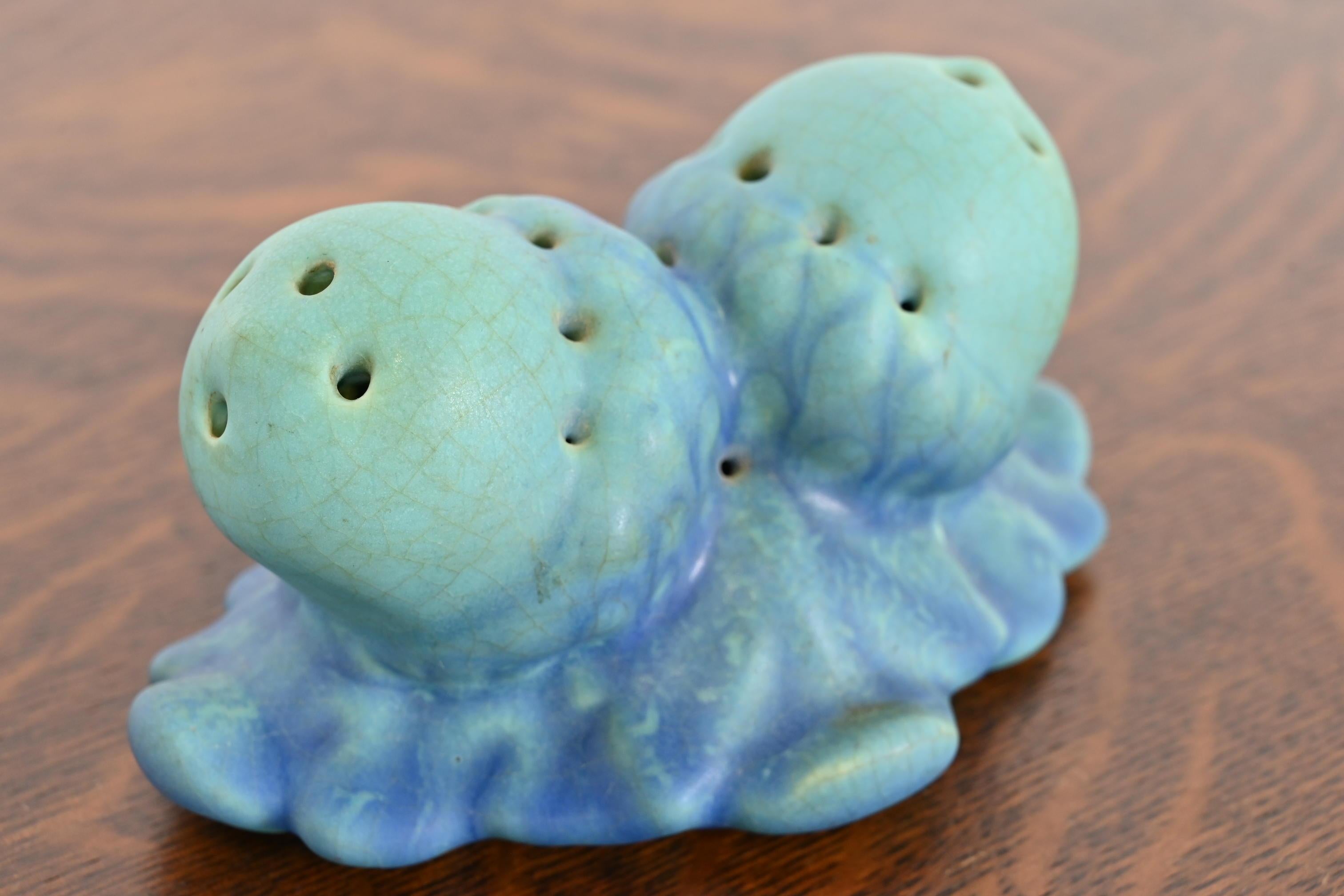 Van Briggle Arts & Crafts Acorn Blue and Turquoise Glazed Ceramic Flower Frog In Good Condition In South Bend, IN