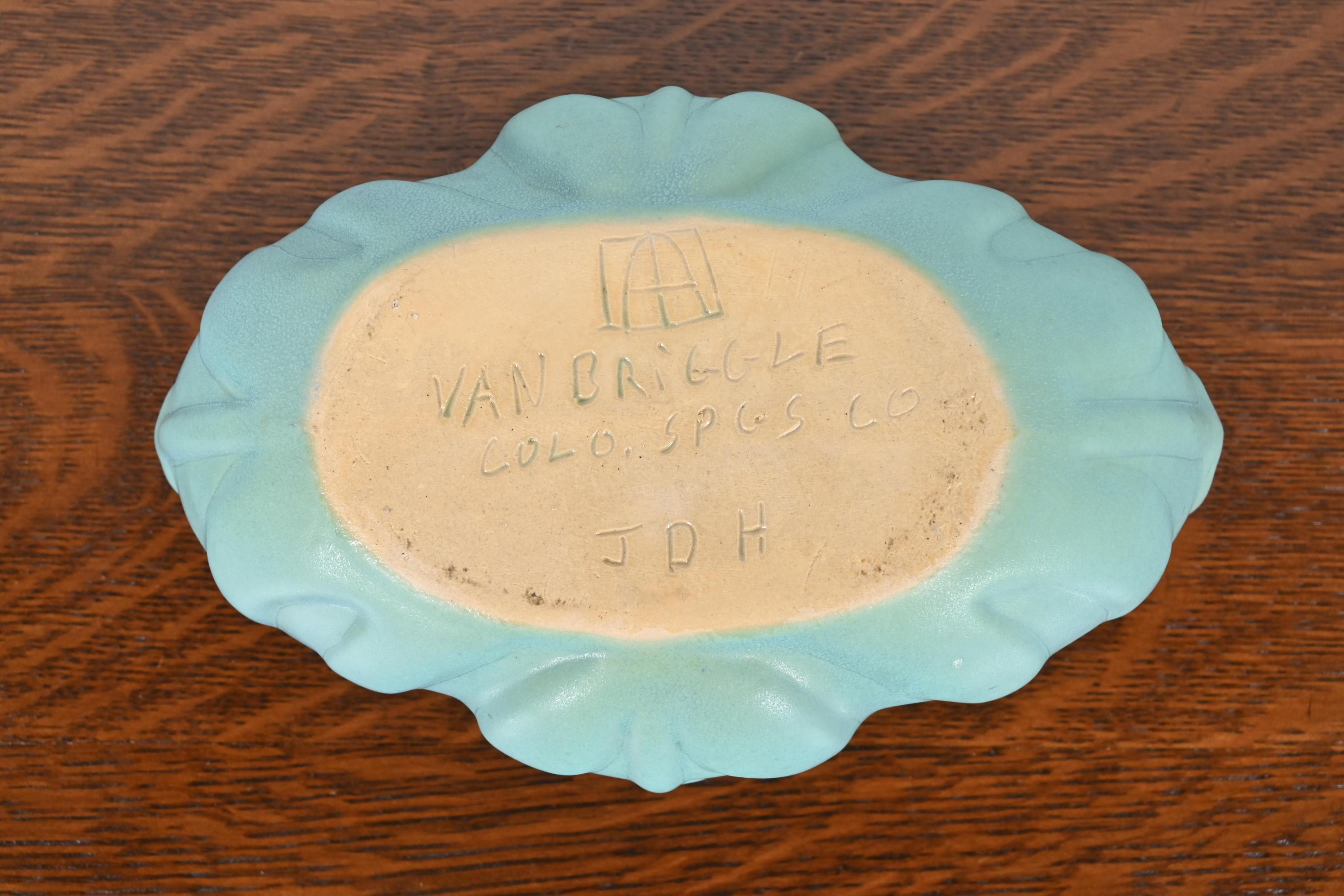 Van Briggle Arts & Crafts Turquoise Glazed Ceramic Bowl With Tulip Motif For Sale 2