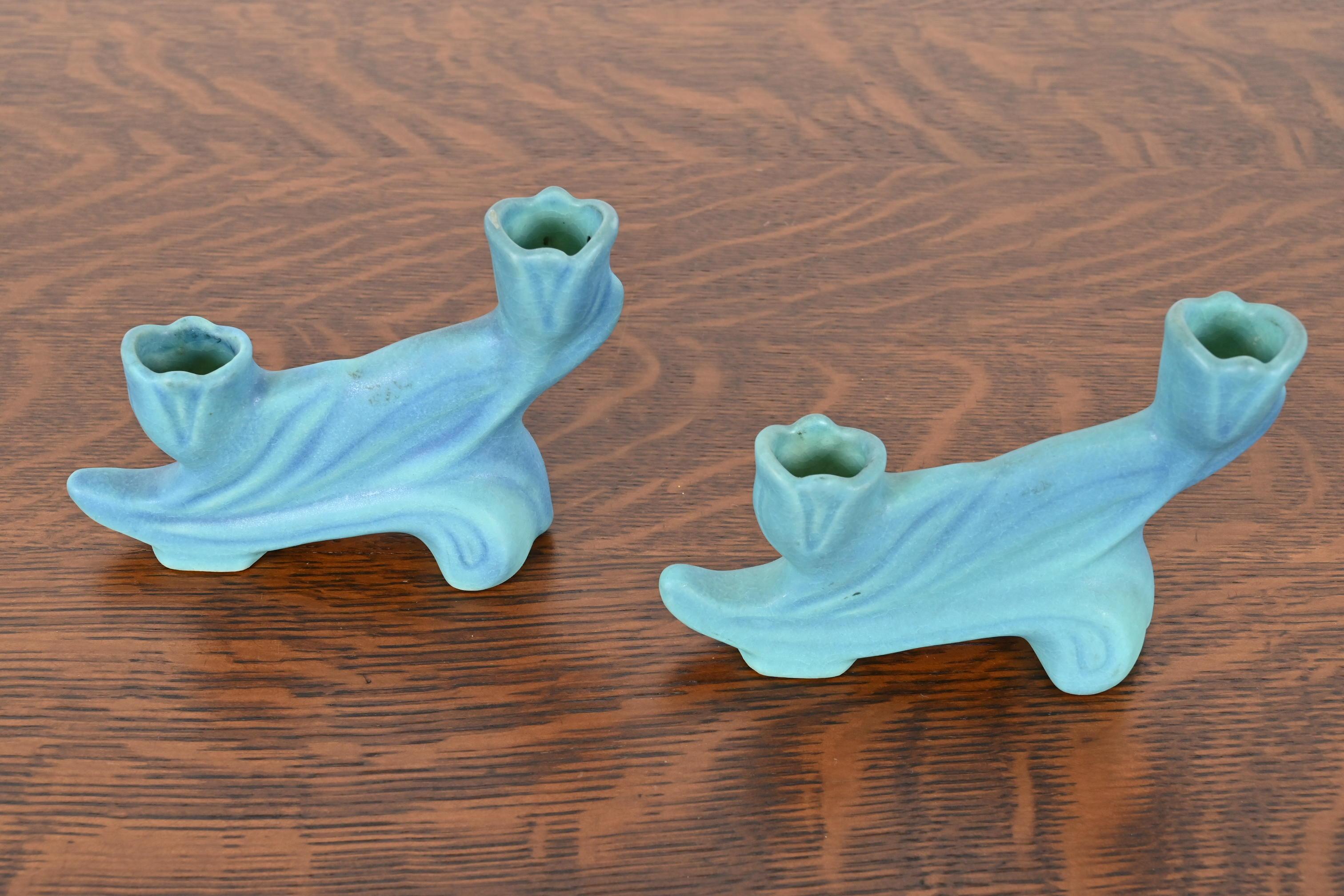 Arts and Crafts Candelieri in ceramica smaltata turchese Van Briggle Arts & Crafts, Coppia in vendita
