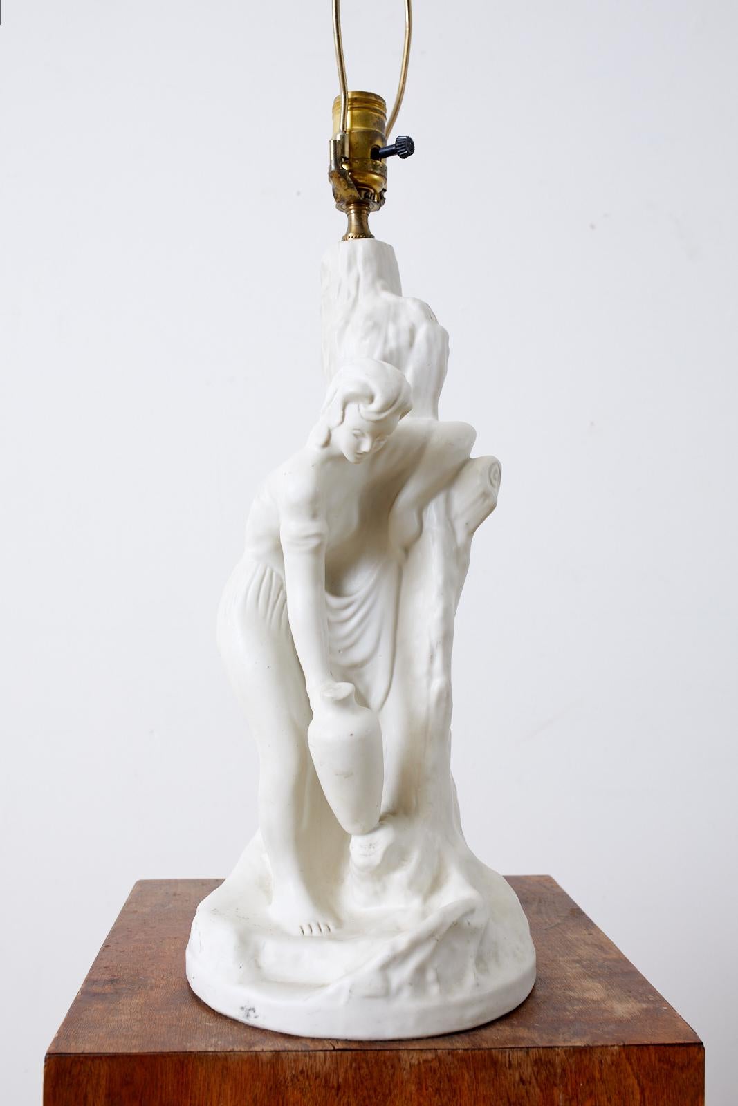 Van Briggle Figurale Skulptur Porzellan Tischlampe (amerikanisch) im Angebot