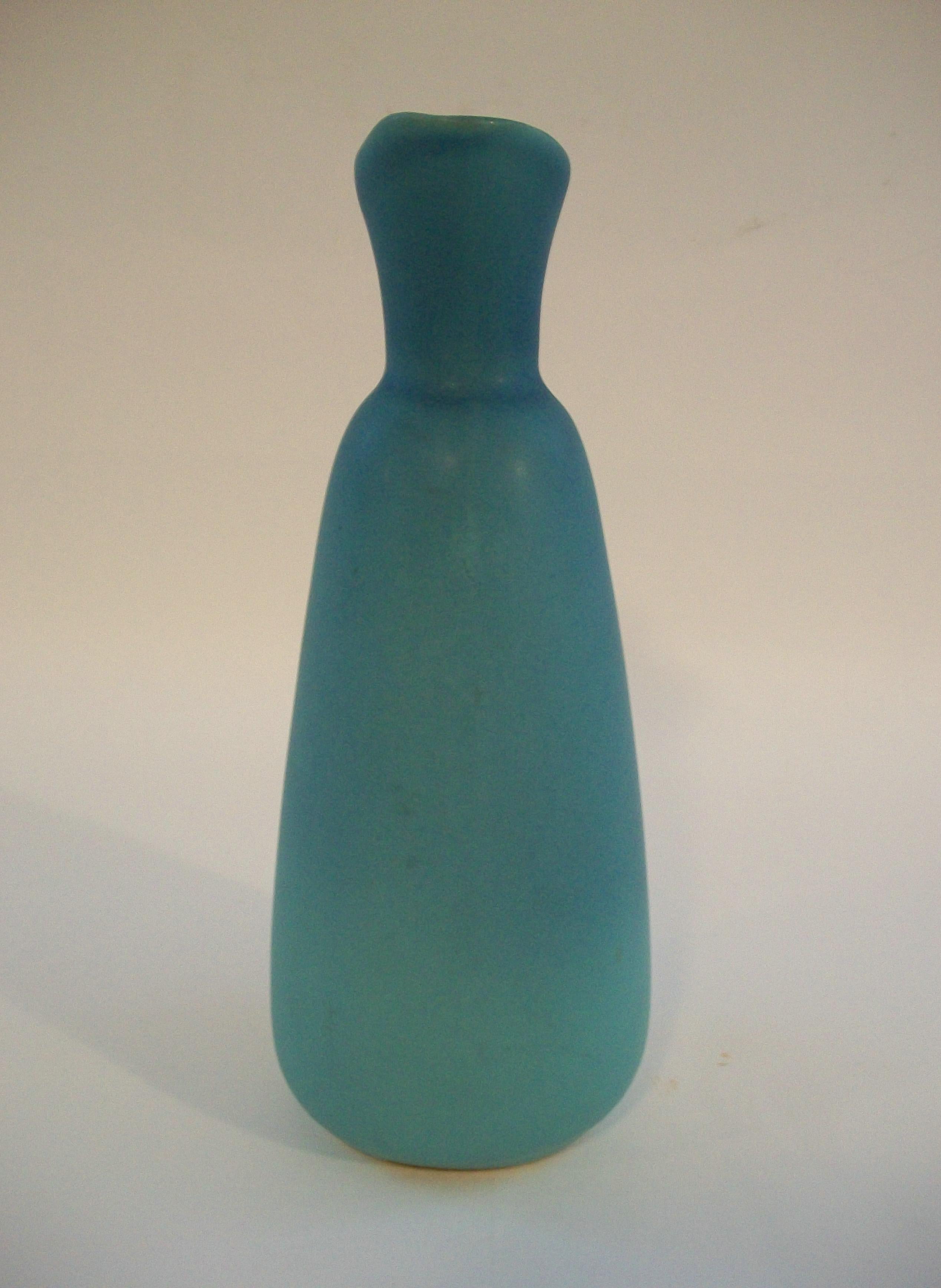 Glazed VAN BRIGGLE POTTERY - Arts & Crafts Ming Turquoise Pitcher - U.S. - Circa 1950's For Sale