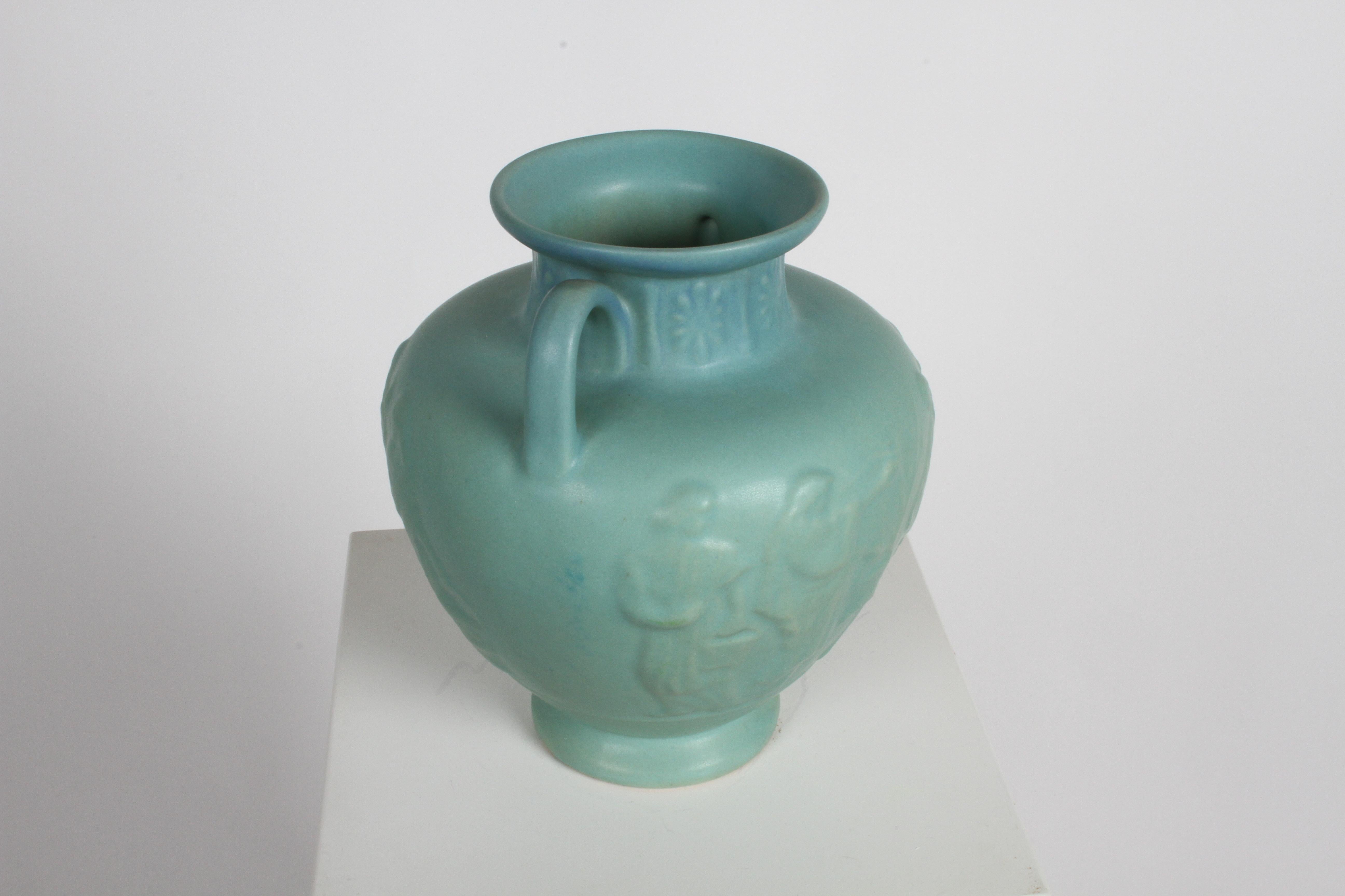 Van Briggle Türkisfarbene Ming-Glasur griechische Urne oder Vase Signiert D.R. im Angebot 3