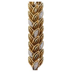 Van Ceef and Arpels Diamond Bracelet 18k Yellow Gold