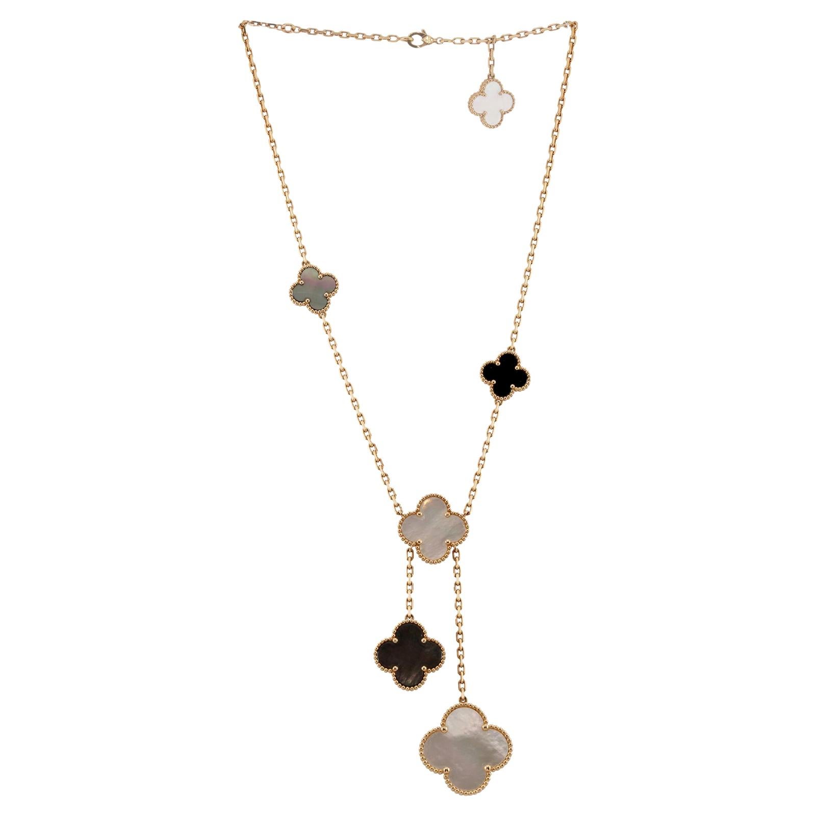 VAN CEEF & ARPELS Magic Alhambra, collier en or jaune à motifs 6 Excellent état - En vente à New York, NY