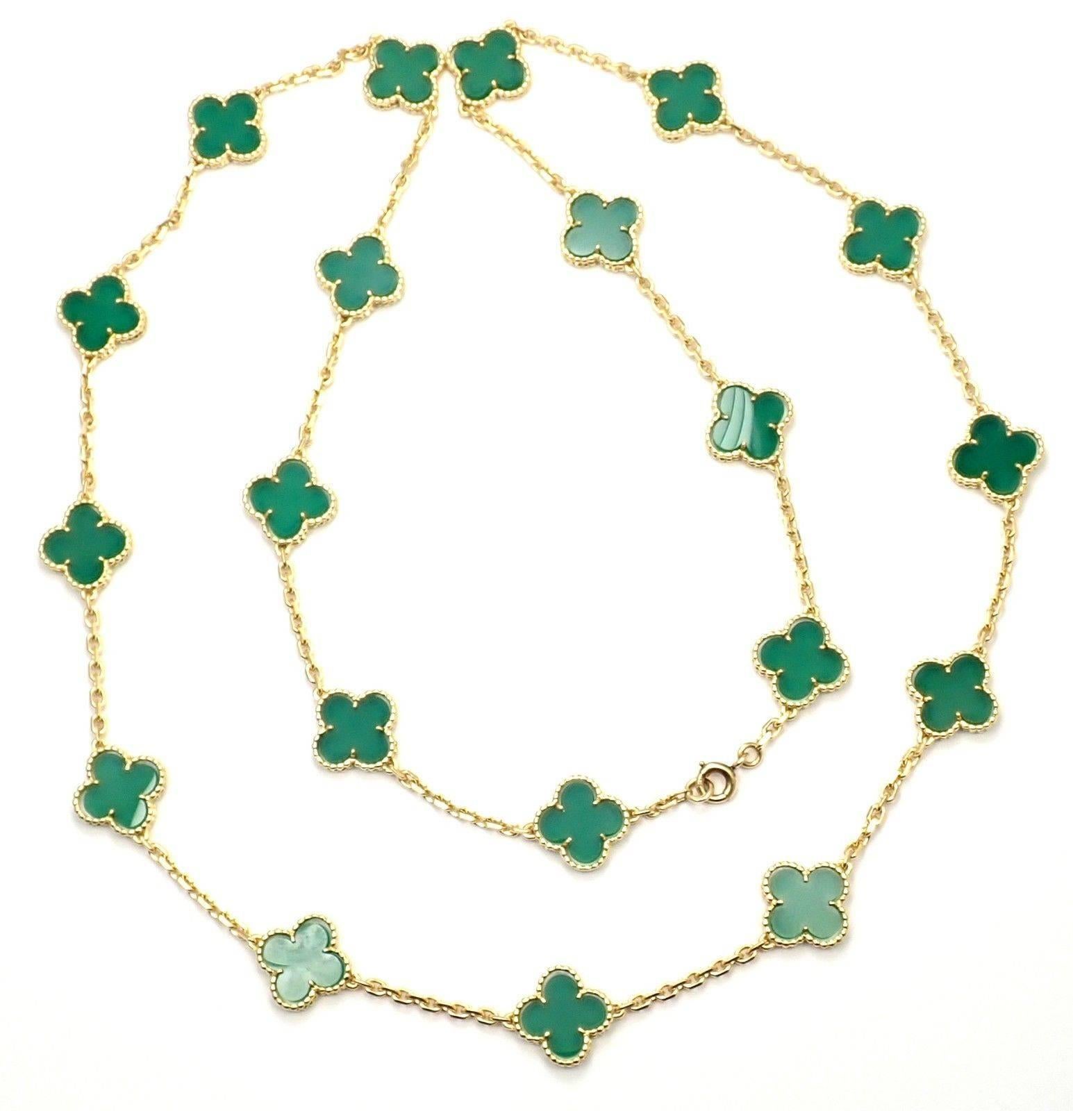 Van Cleef & Arpels 20 Chrysoprase Green Chalcedony Alhambra Yellow Gold Necklace 3