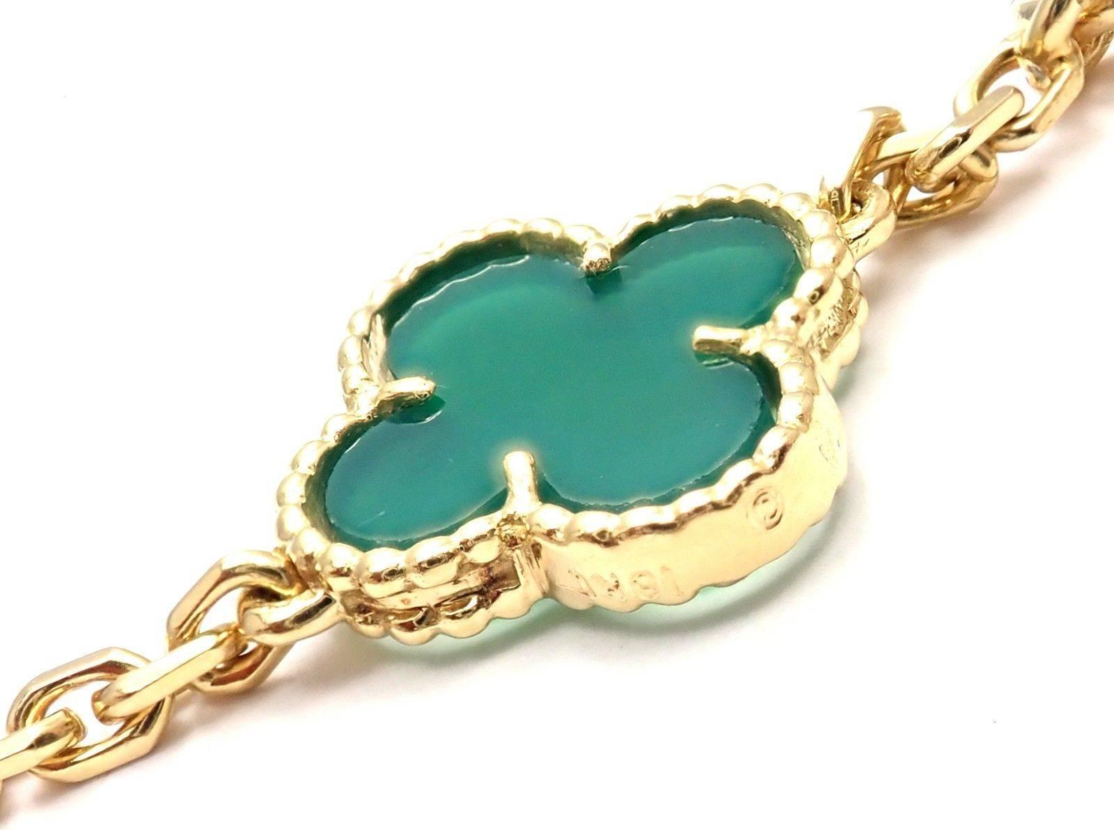 Van Cleef & Arpels 20 Chrysoprase Green Chalcedony Alhambra Yellow Gold Necklace 1