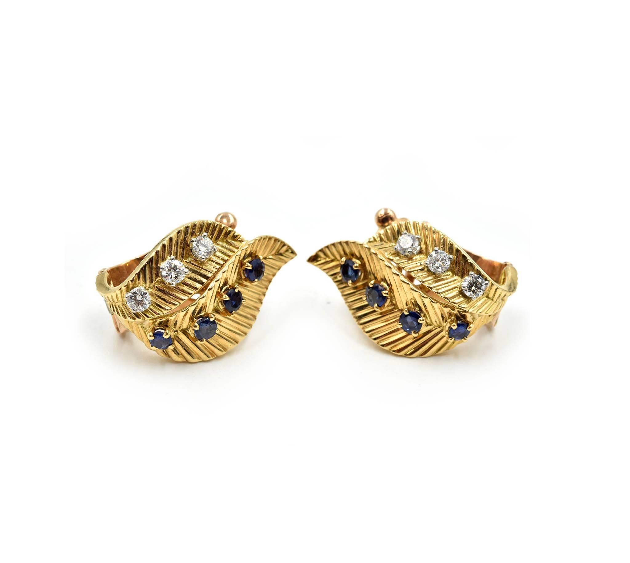 Round Cut Van Cleef & Arpels Diamond and Sapphire Earrings 18 Karat Yellow Gold