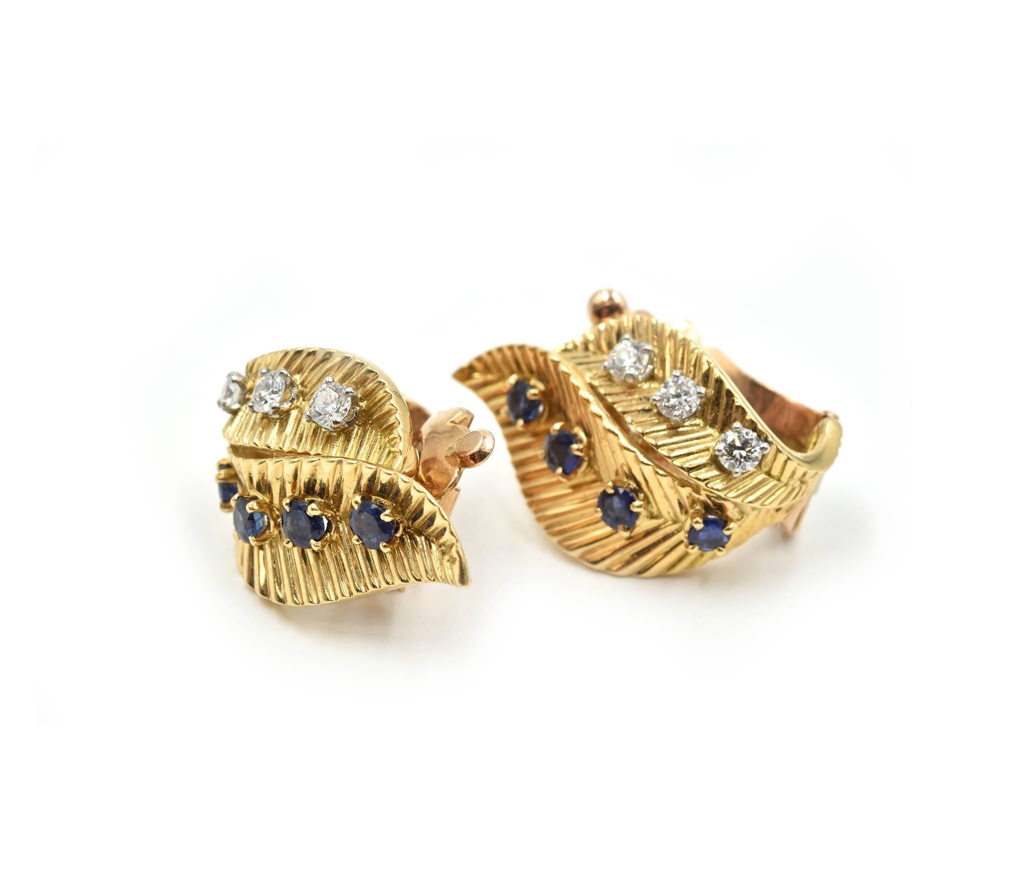 Van Cleef & Arpels Diamond and Sapphire Earrings 18 Karat Yellow Gold In Excellent Condition In Scottsdale, AZ