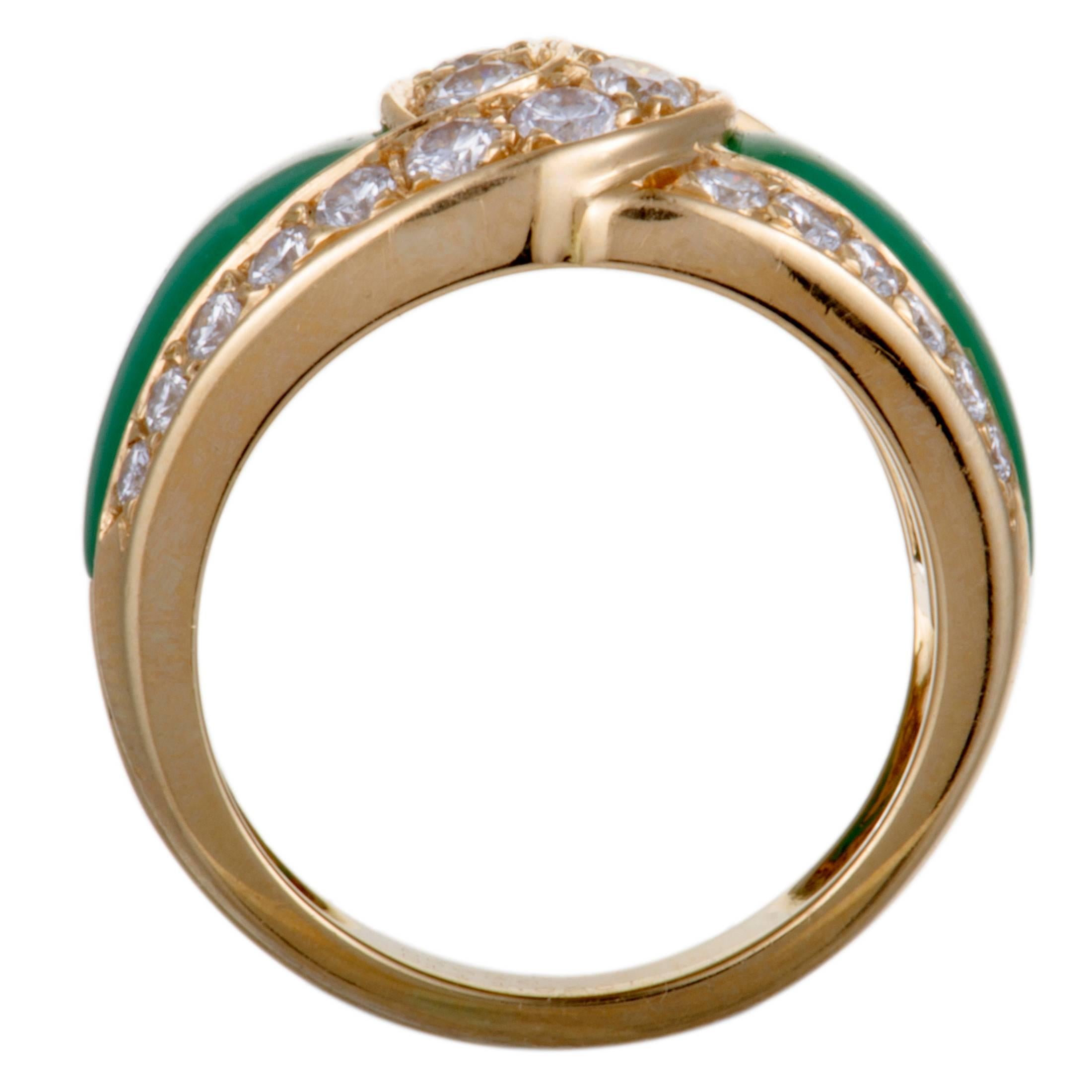 A perfect blend of attractive style and classic luxury, this spectacular ring from Van Cleef & Arpels boasts a compellingly elegant appeal. Crafted from radiant 18K yellow gold, the ring is decorated with green chrysoprase and 1.02 carats of