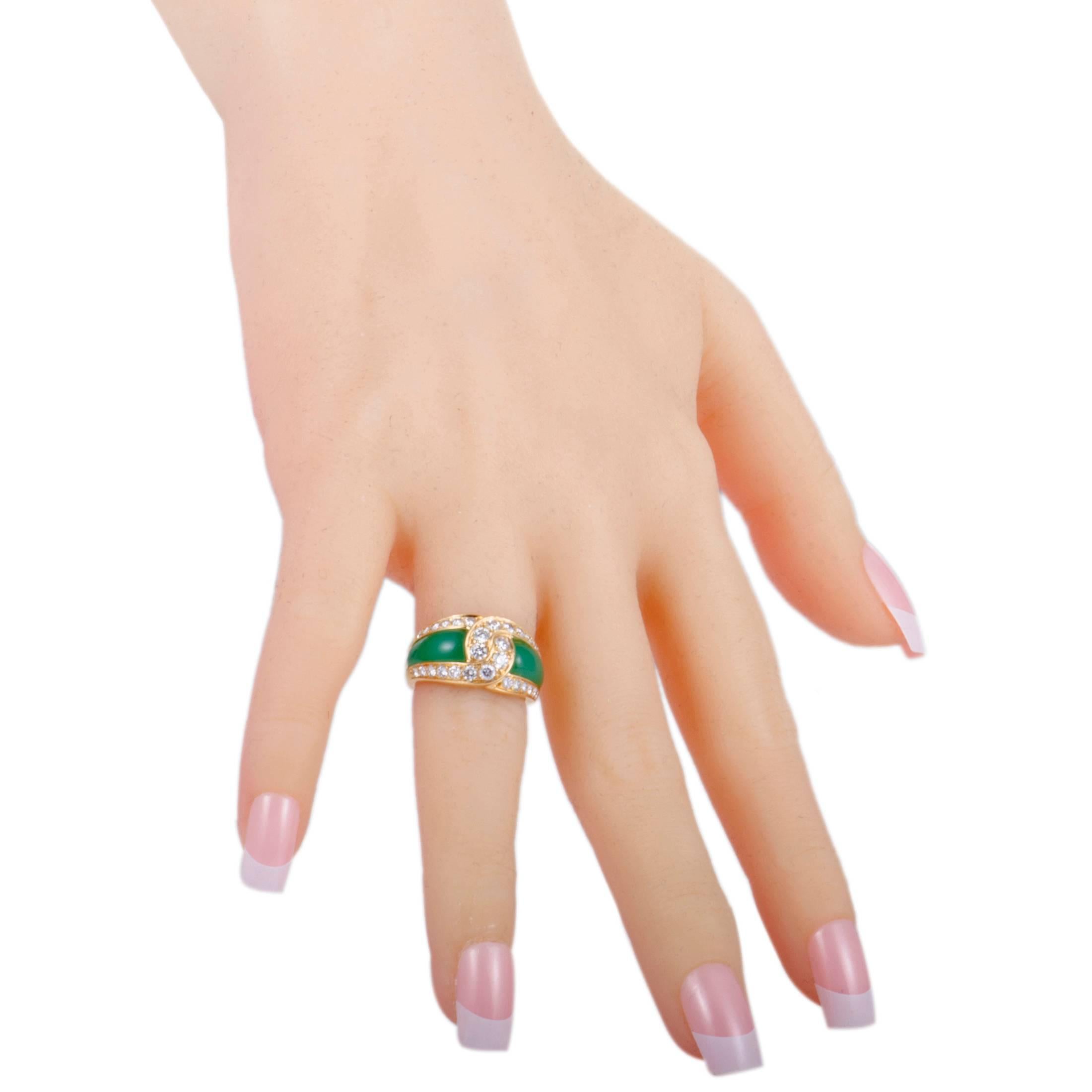Women's Van Cleef & Arpels Diamond Pave and Green Chrysoprase Yellow Gold Band Ring