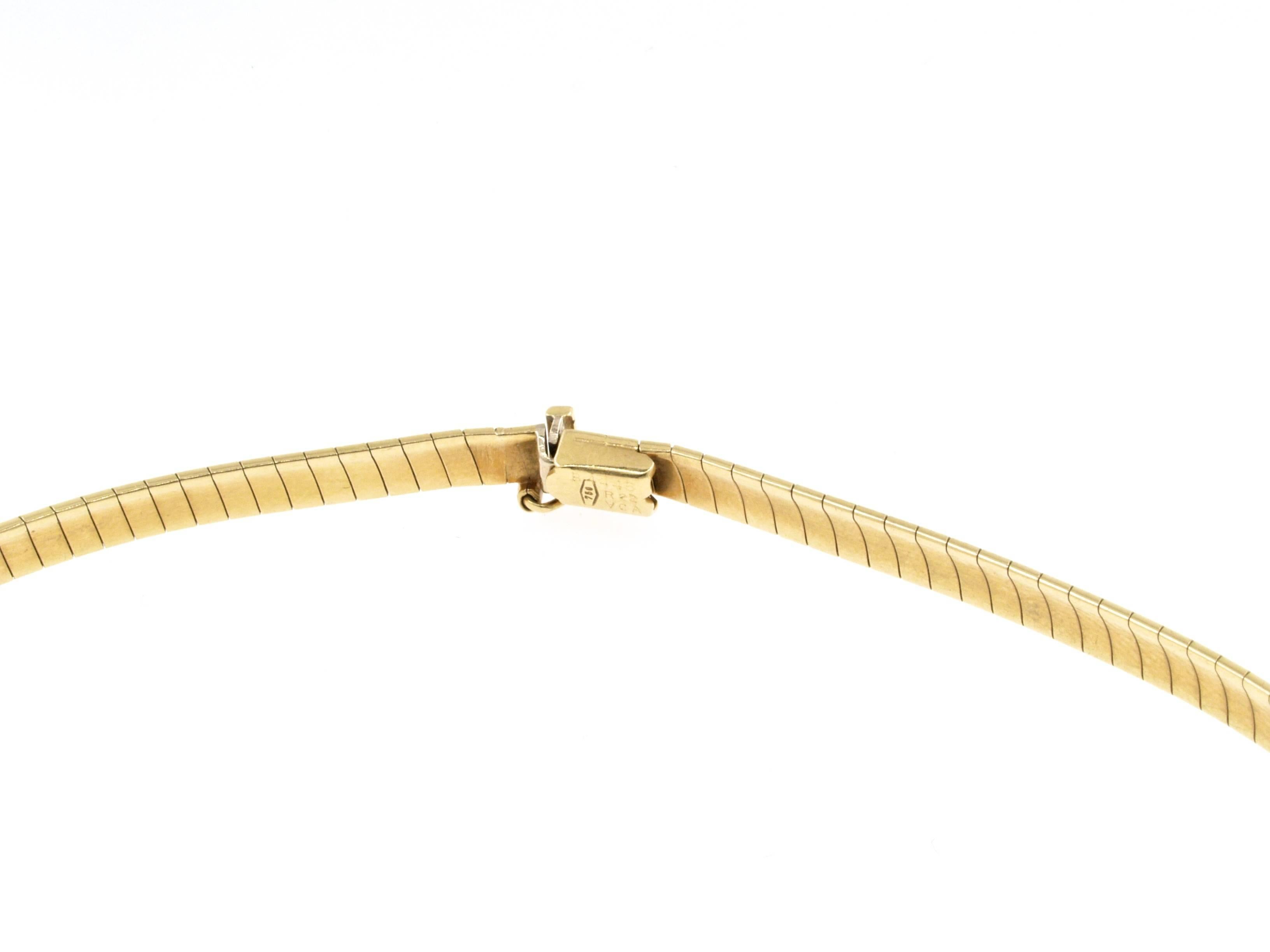 Women's Van Cleef & Arpels Coral Gold Necklace Brooch Pendant For Sale
