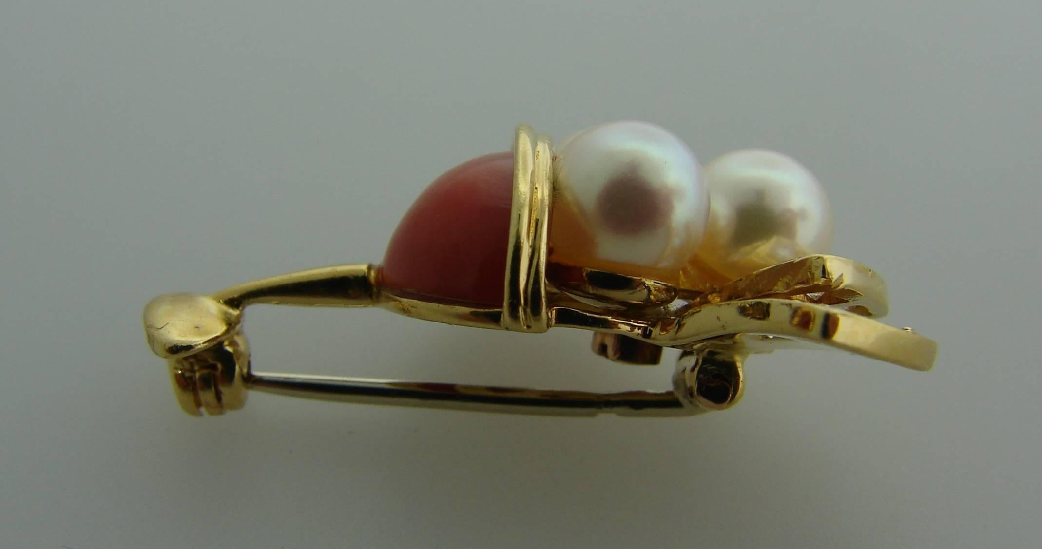 Van Cleef & Arpels Yellow Gold Brooch Pin Clip with Pearl Coral Diamond VCA 1950 1