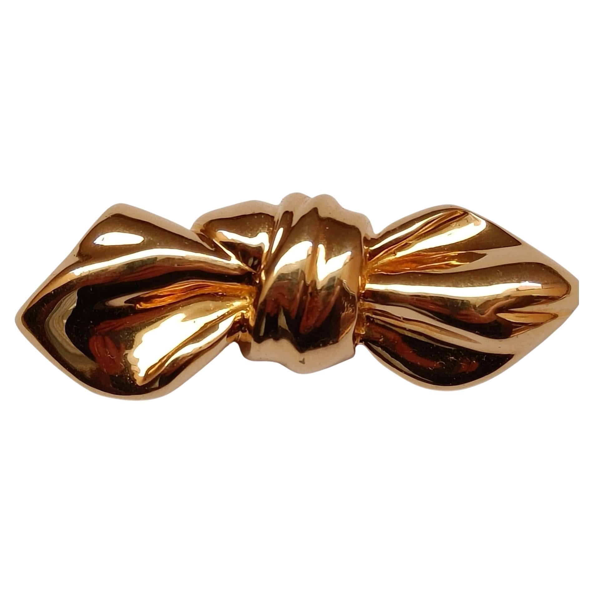 Van Cleef & Arpels 18k Gold Bow Clip Brooch  For Sale