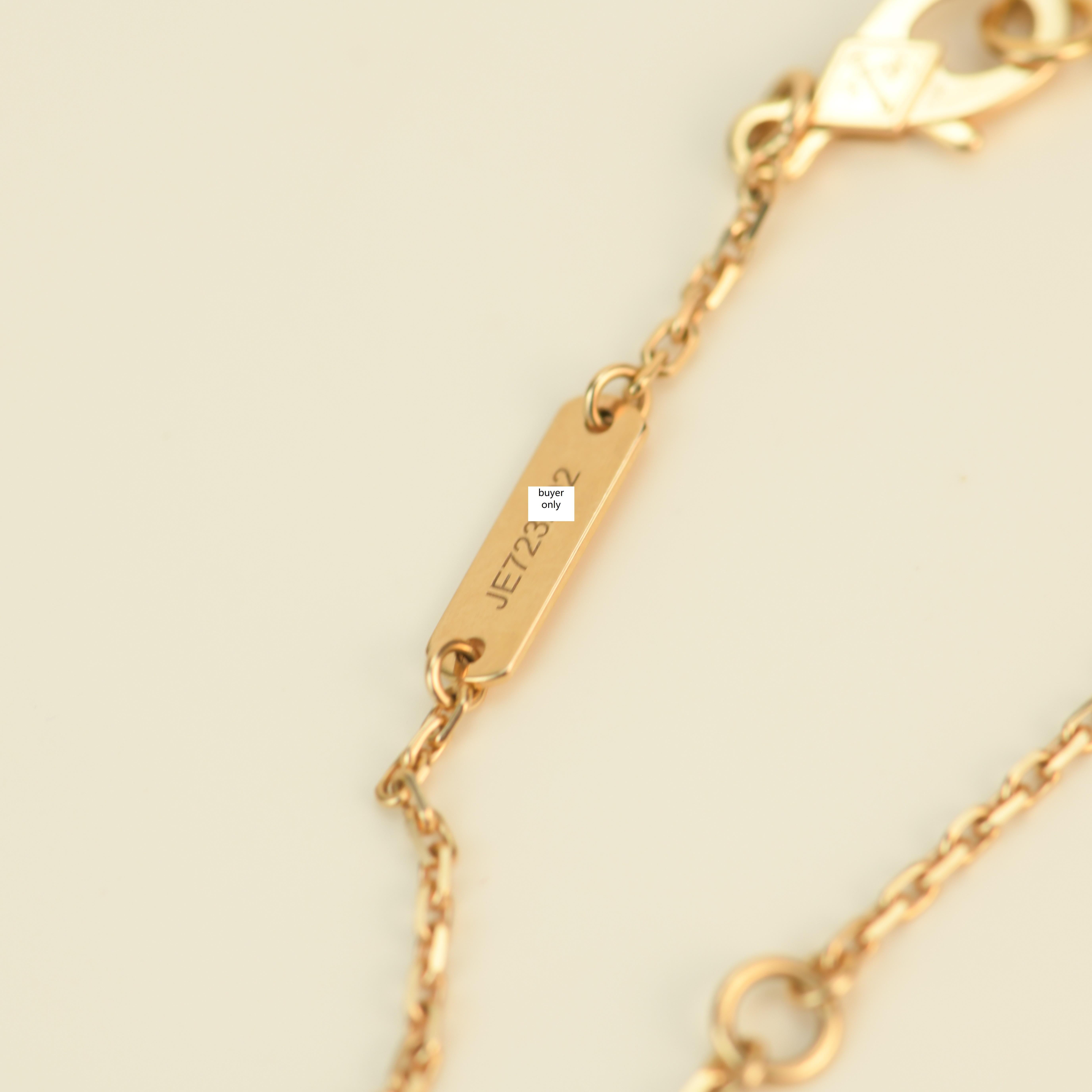 Van Cleef Alhambra 2016 Holiday Diamond Onyx Pendant Necklace 4