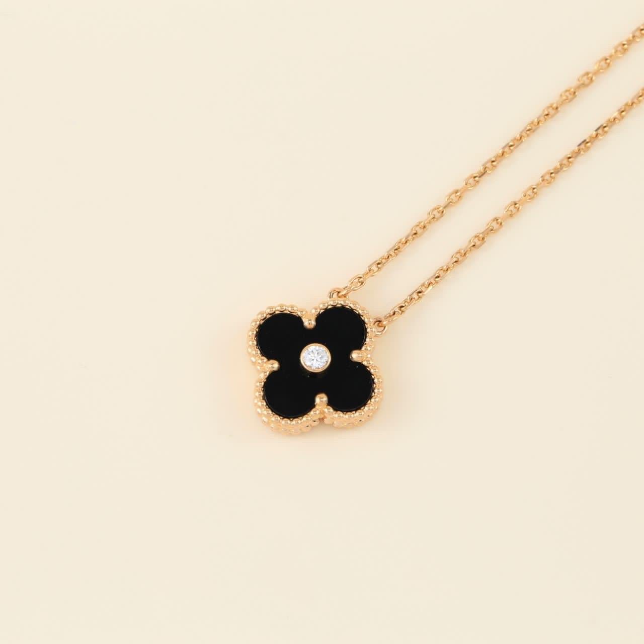 Van Cleef & Arpels Alhambra 2016 Holiday Diamond Onyx Pendant Necklace 1