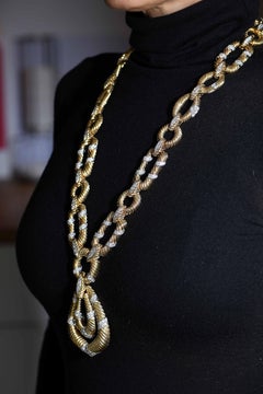 Van Cleef and Arpels Sautoir Diamond and Gold Necklace - Bracelet