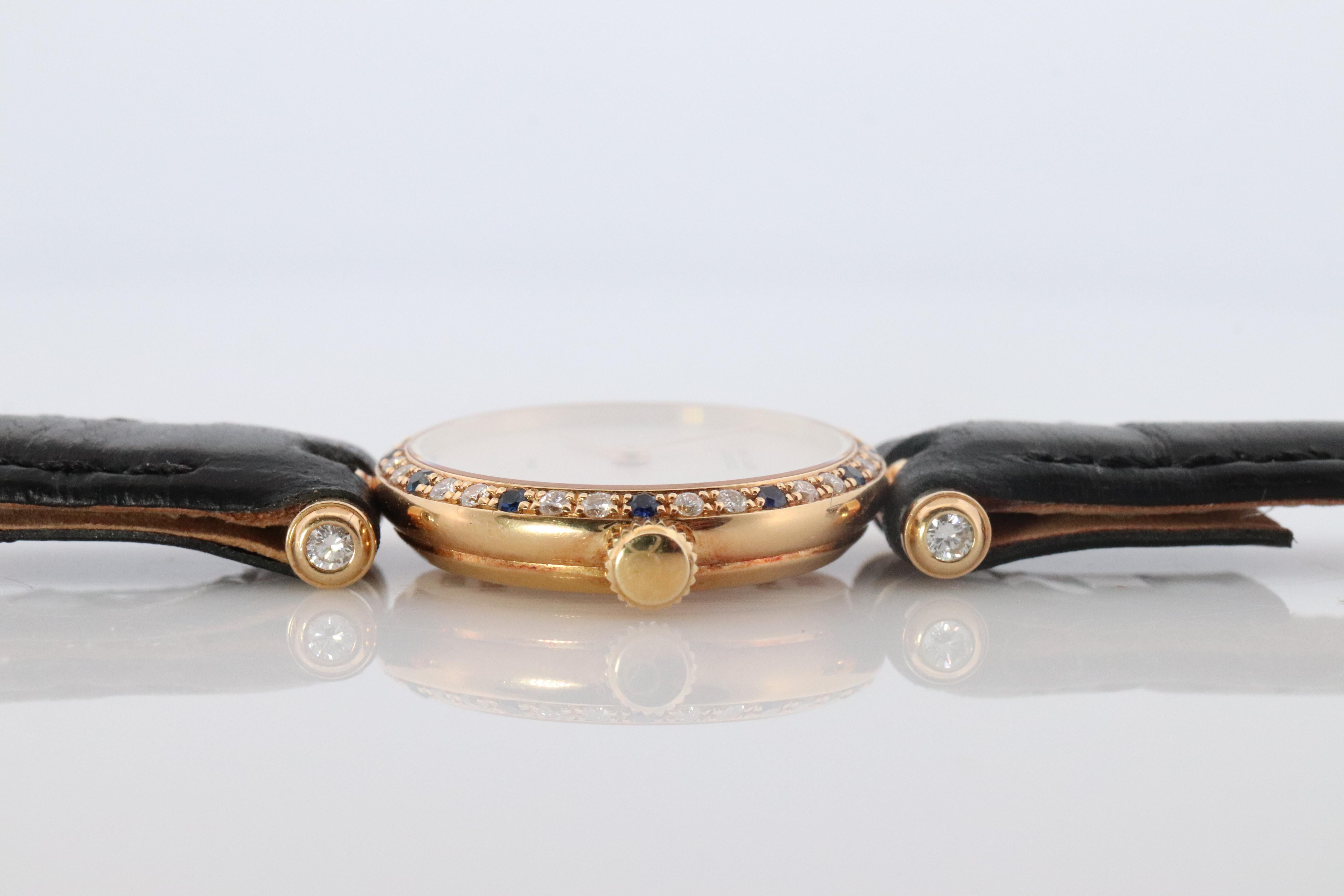 Montre Van Cleef & Arpels 18901. Lunette en or 18k VCA Classique Diamant Saphir. Bon état - En vente à Port Charlotte, FL