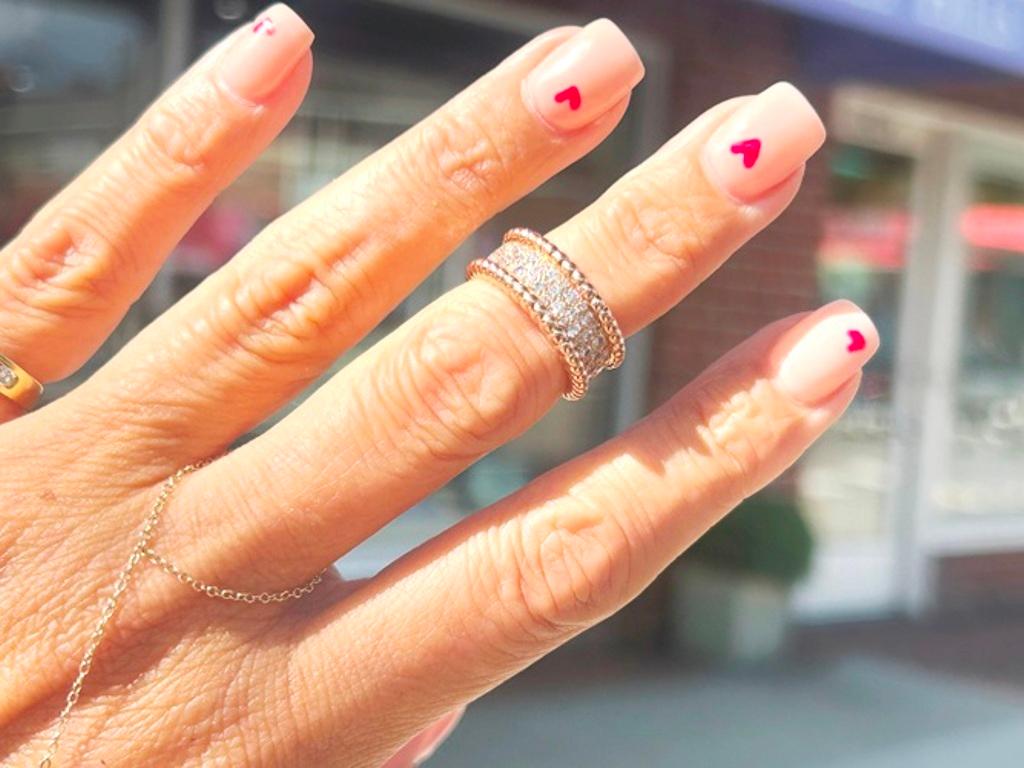 Round Cut Van Cleef and Arpels 18K Rose Gold Perlee' 3 Row Diamond Ring 1.11 Carats For Sale