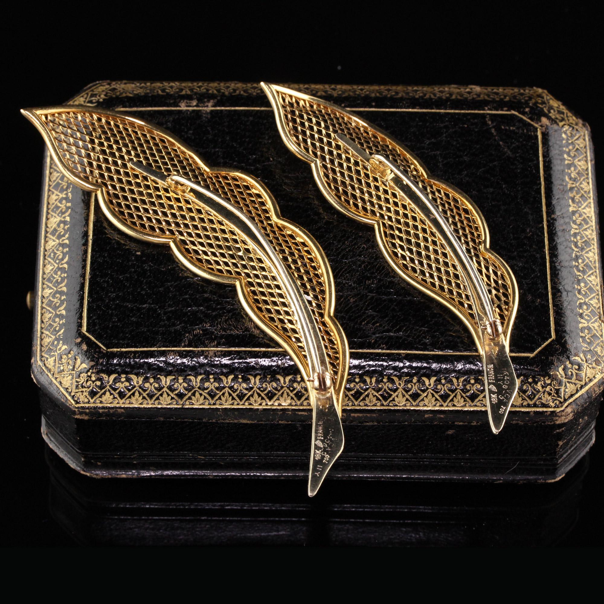 Contemporary Van Cleef & Arpels 18 Karat Yellow Gold Feather Pin Set
