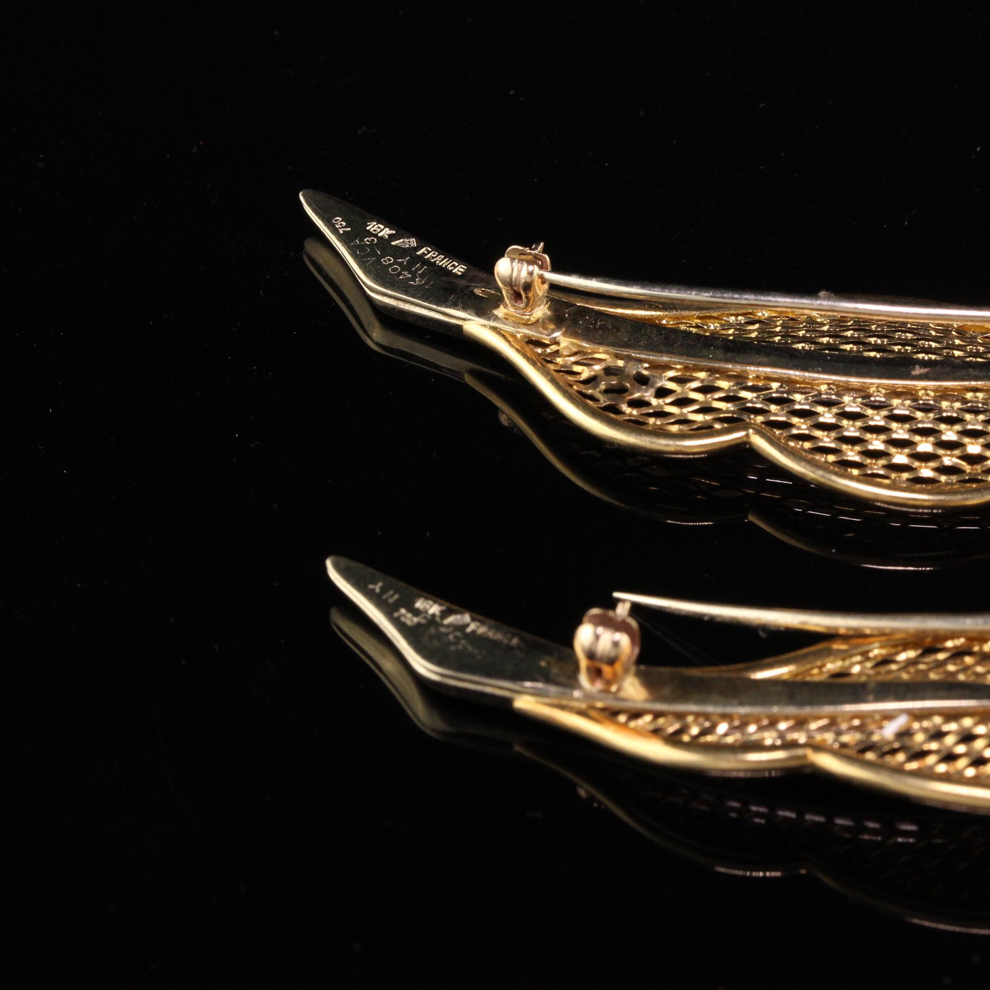 Women's or Men's Van Cleef & Arpels 18 Karat Yellow Gold Feather Pin Set