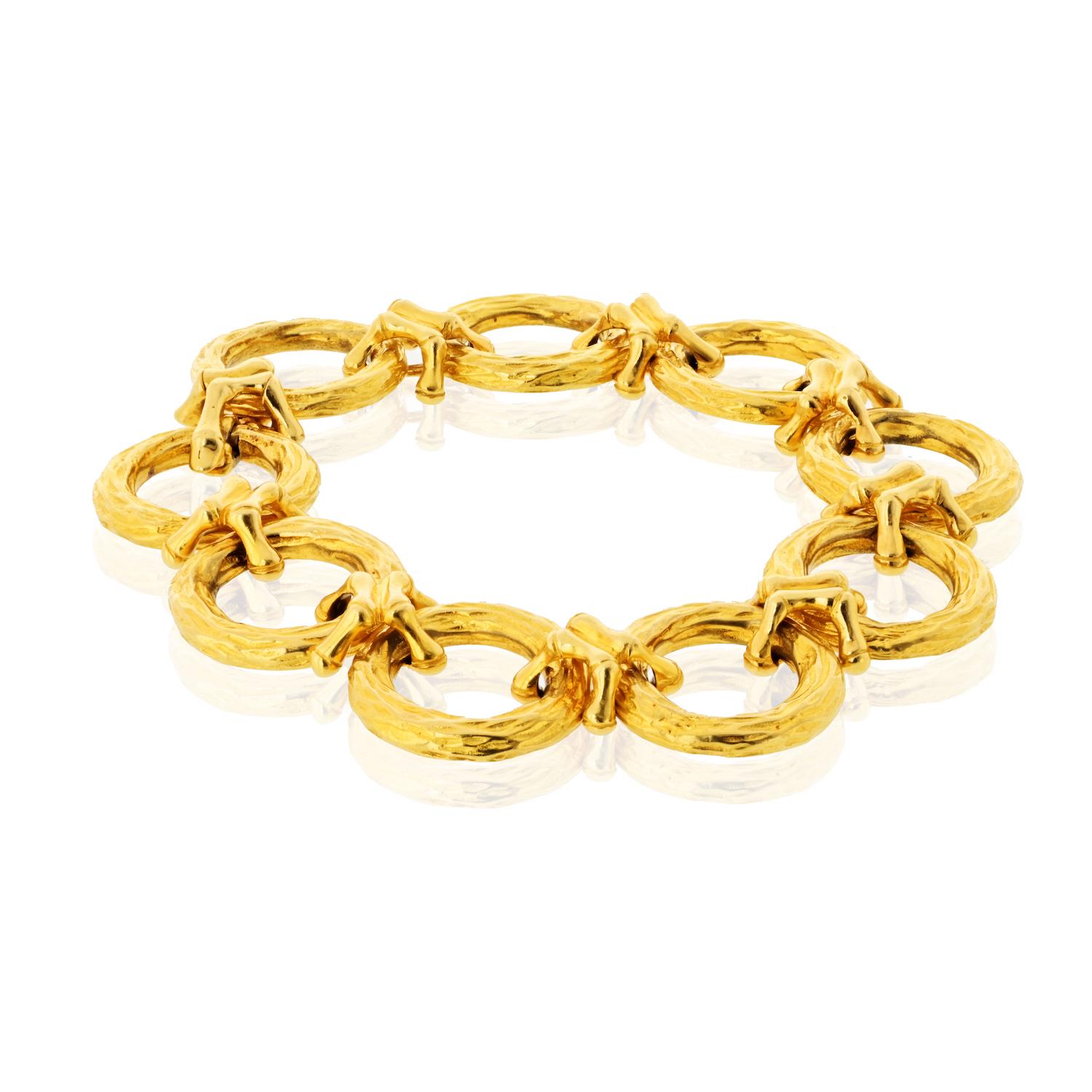 Women's Van Cleef and Arpels 18K Yellow Gold Lion Brooch Pendant Convertible Necklace For Sale