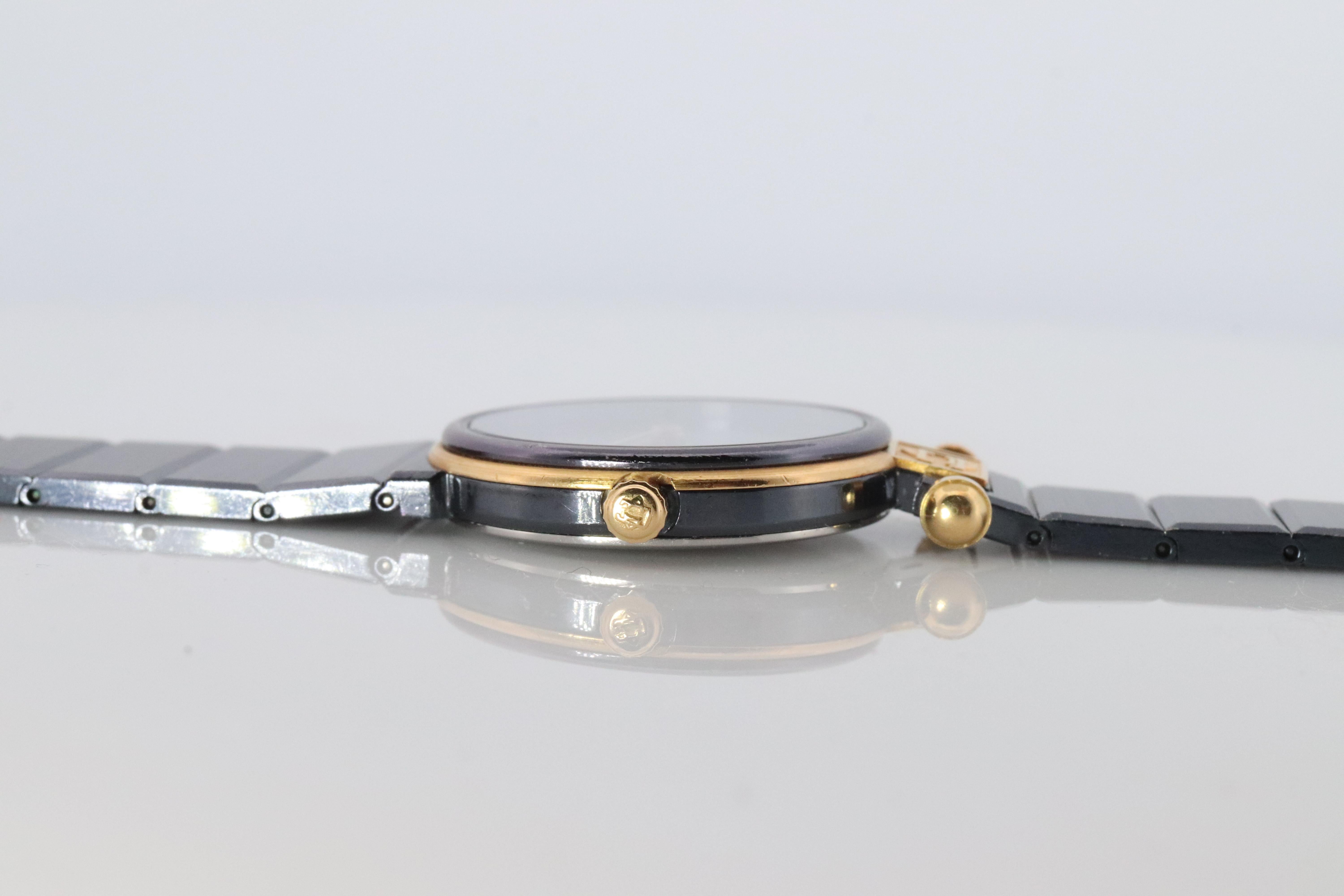 Van Cleef and Arpels 43106 Uhr. La Collection SS Runde 24mm Uhr im Angebot 3